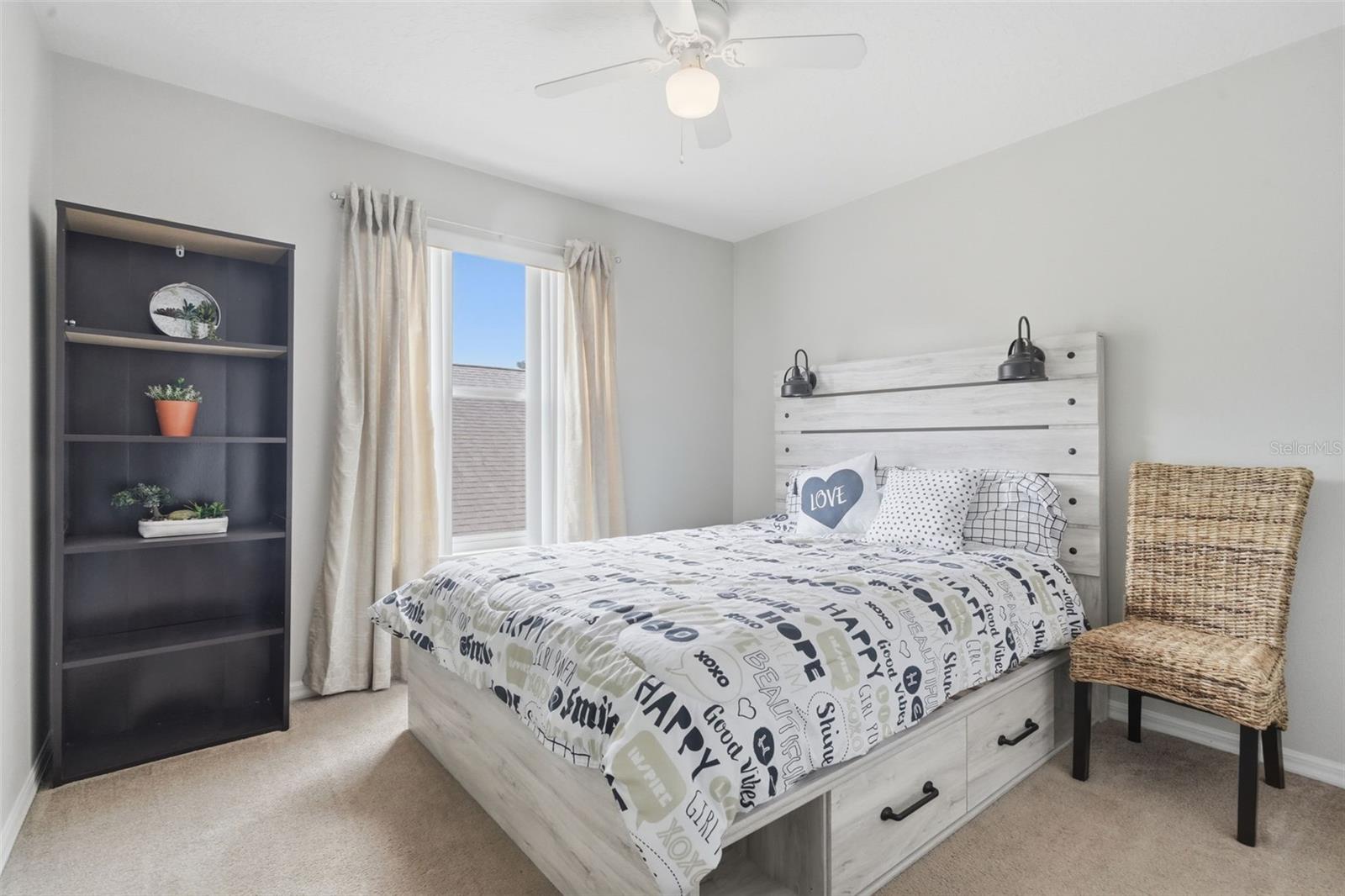 Image 41 of 52 For 4029 Andover Cay Boulevard