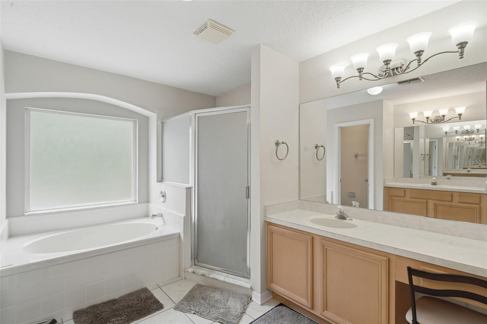 Image 49 of 52 For 4029 Andover Cay Boulevard