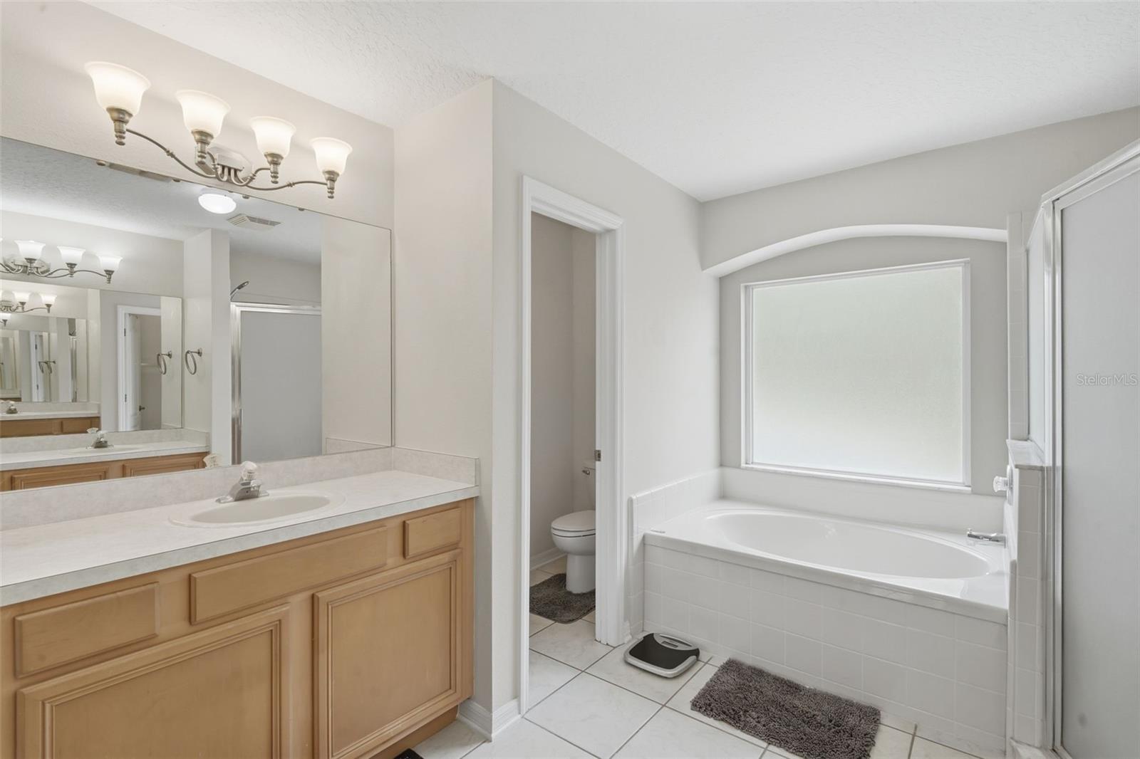 Image 50 of 52 For 4029 Andover Cay Boulevard