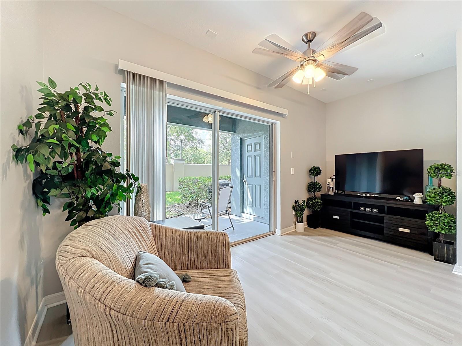 Image 17 of 33 For 3309 Wilshire Way Road 3