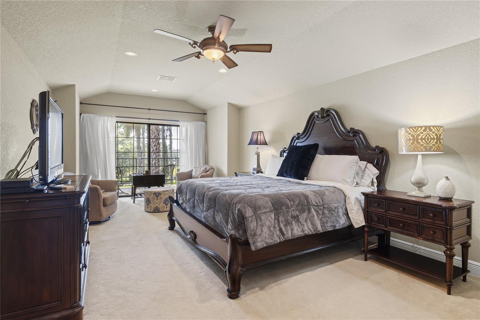 Image 32 of 50 For 17034 Medici Way