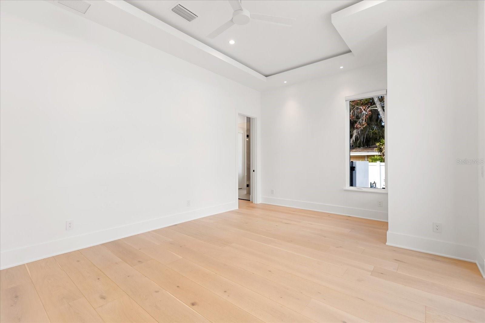 Image 31 of 94 For 2020 Via Tuscany