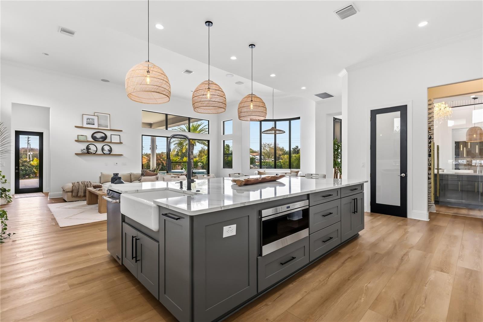 Image 19 of 98 For 4029 Isabella Circle