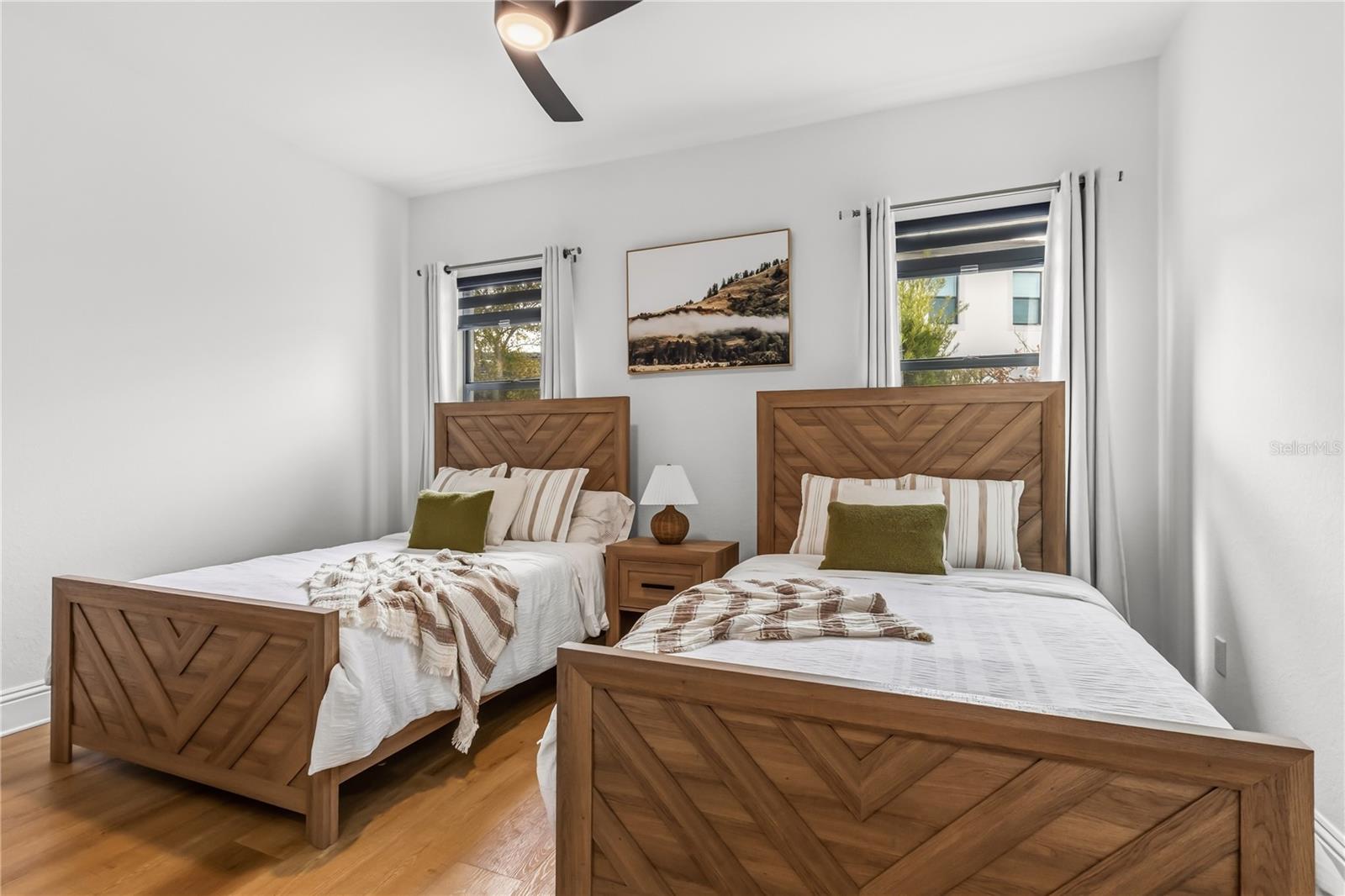 Image 42 of 98 For 4029 Isabella Circle