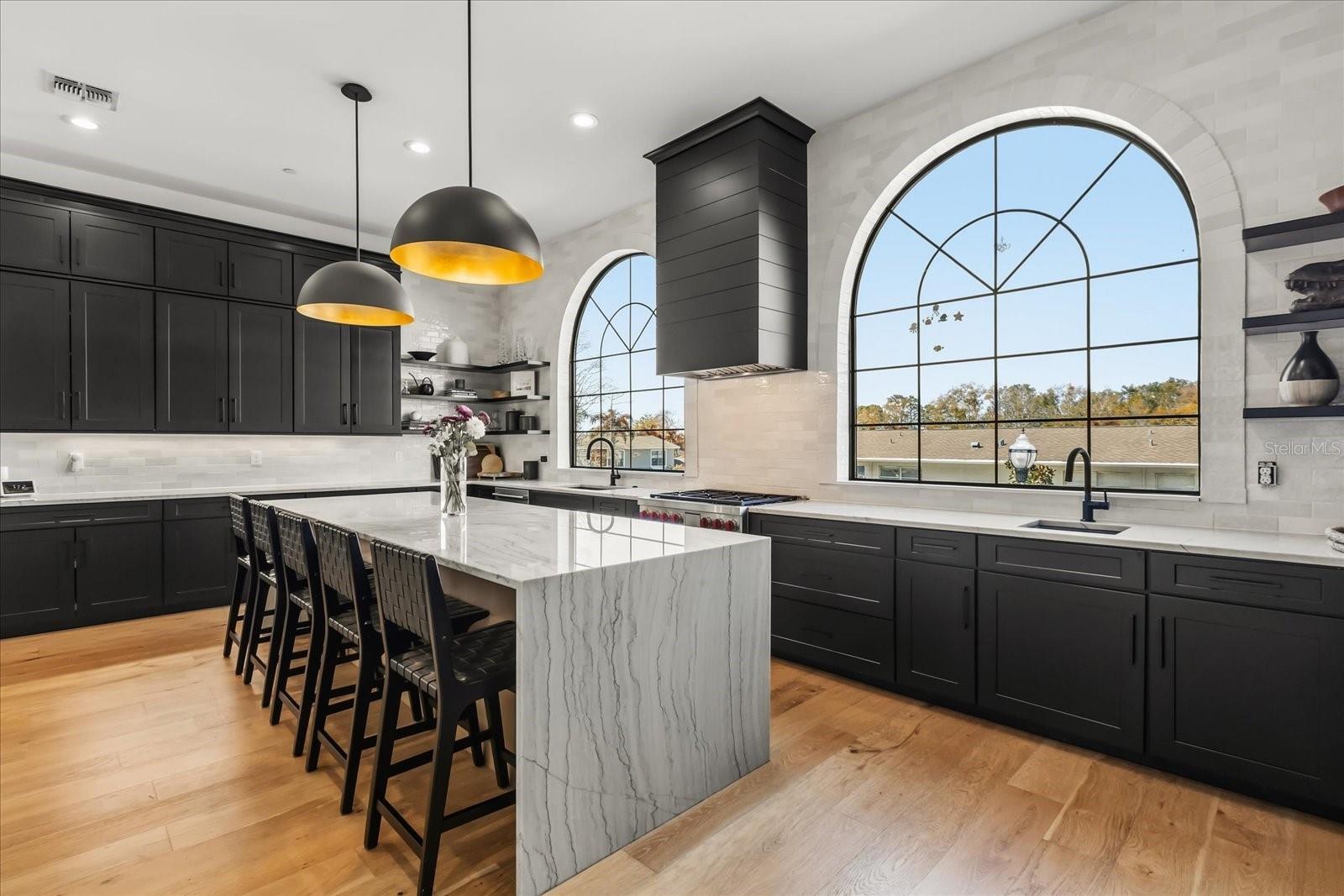 Image 14 of 61 For 68 Park Avenue