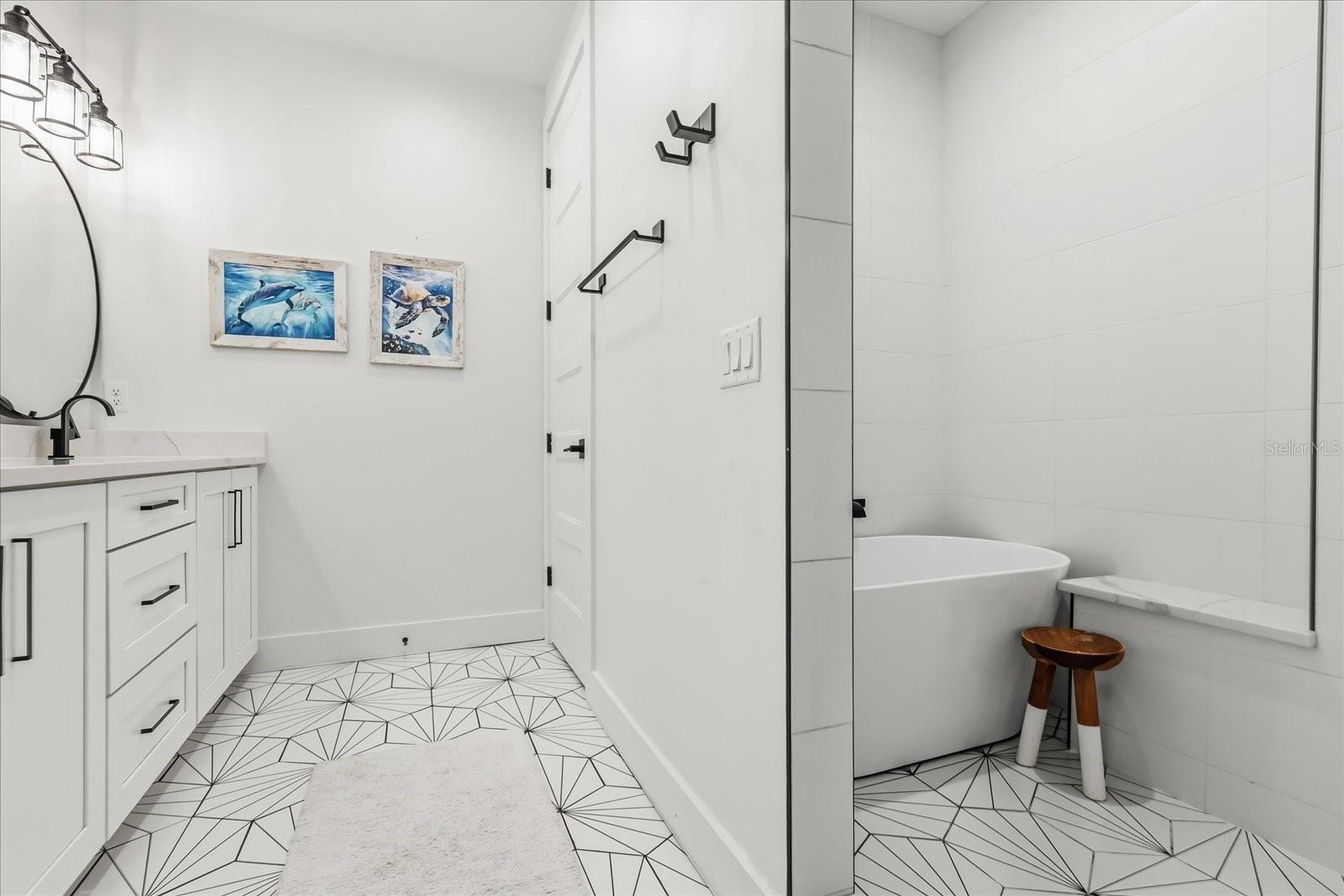 Image 45 of 61 For 68 Park Avenue