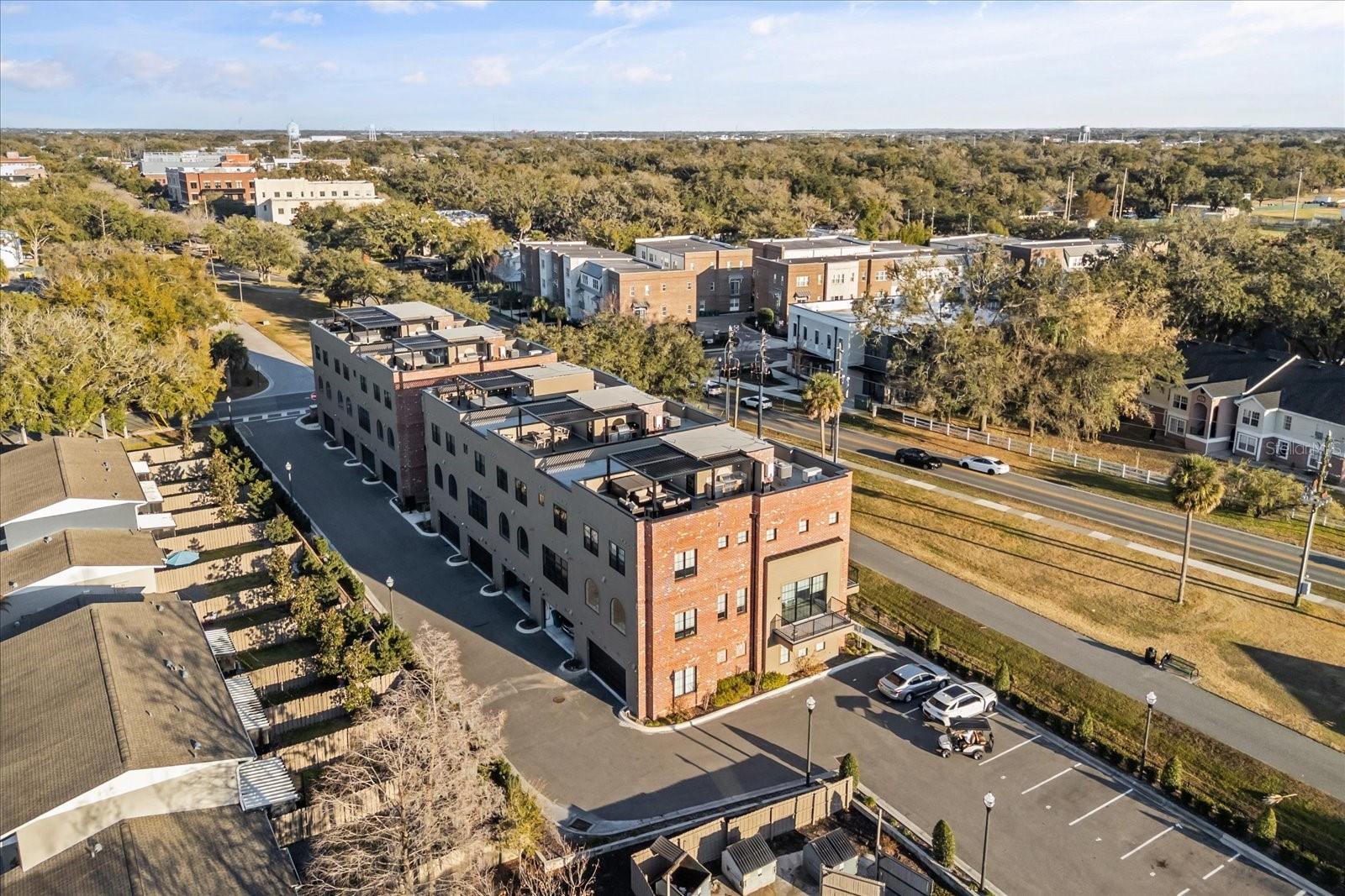 Image 59 of 61 For 68 Park Avenue