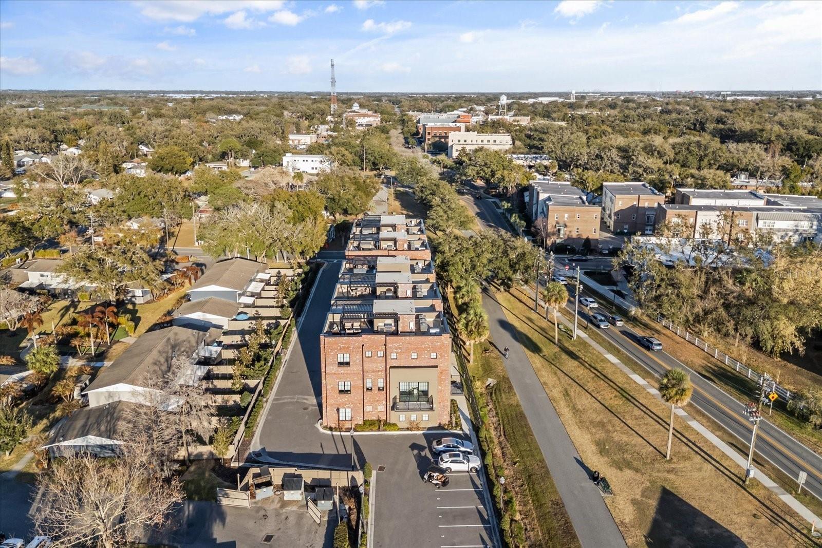 Image 60 of 61 For 68 Park Avenue