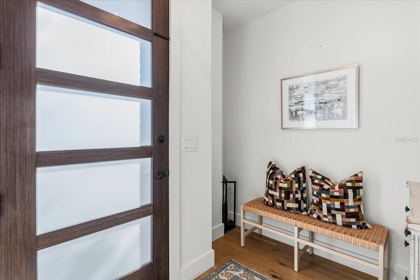 Image 7 of 61 For 68 Park Avenue