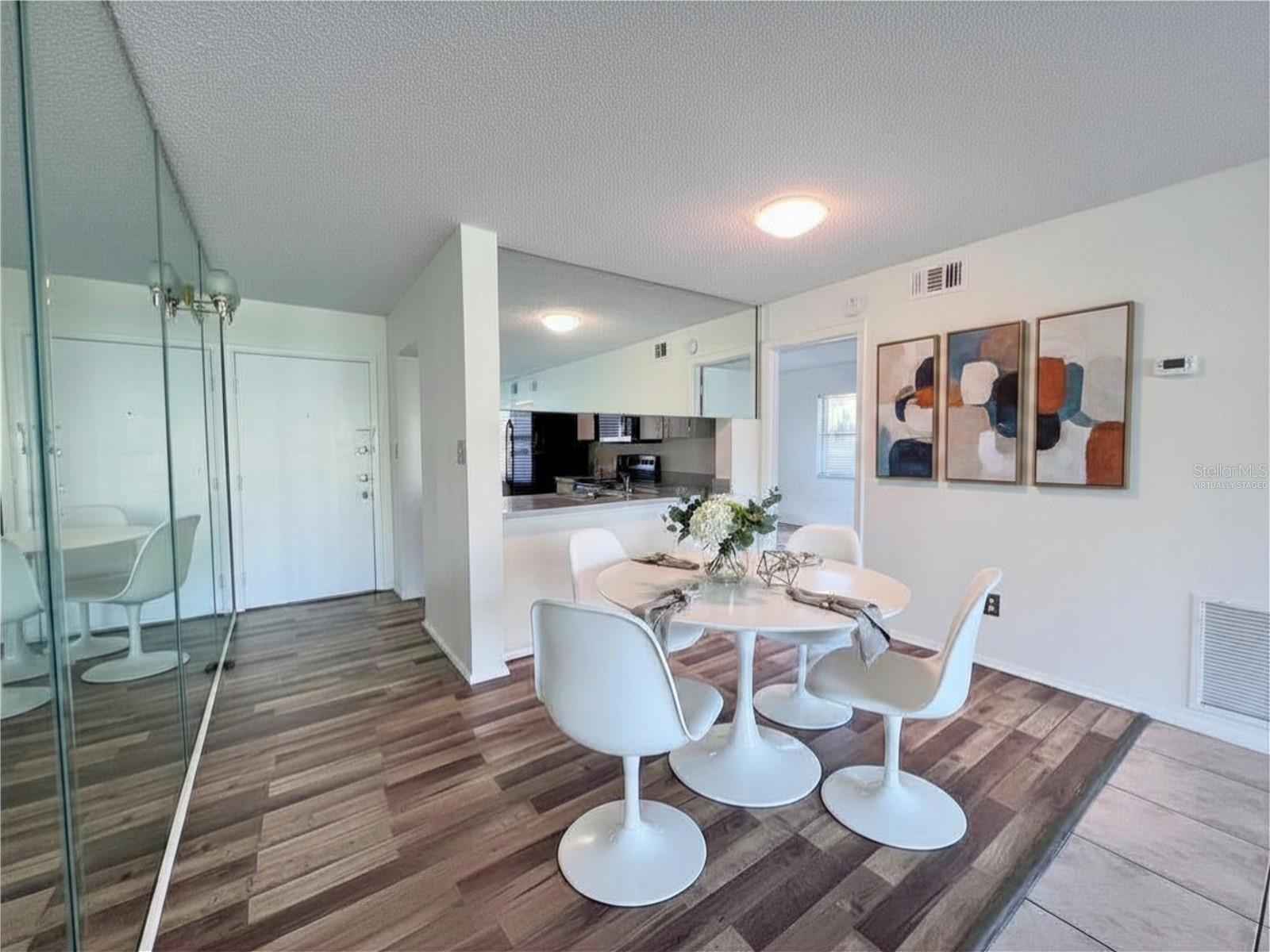 Image 2 of 24 For 3233 Candle Ridge Drive 101