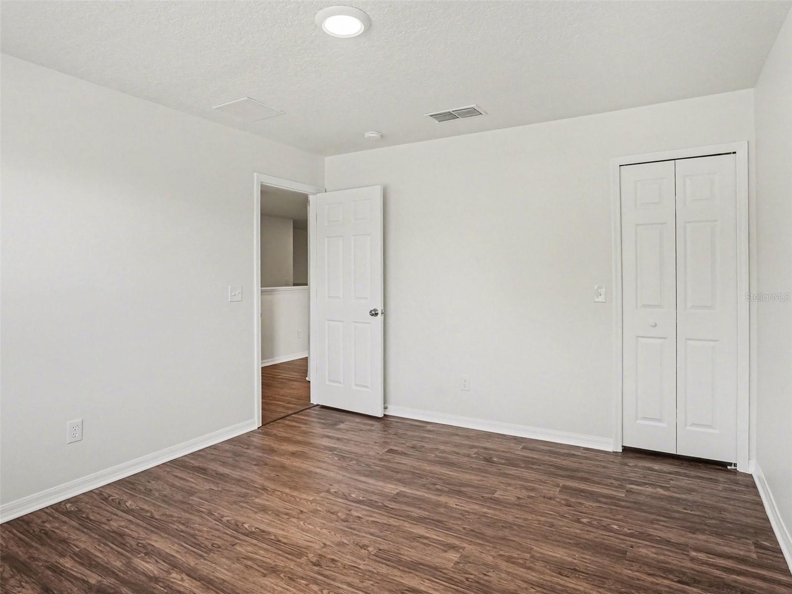 Image 10 of 27 For 609 Cimarosa Court