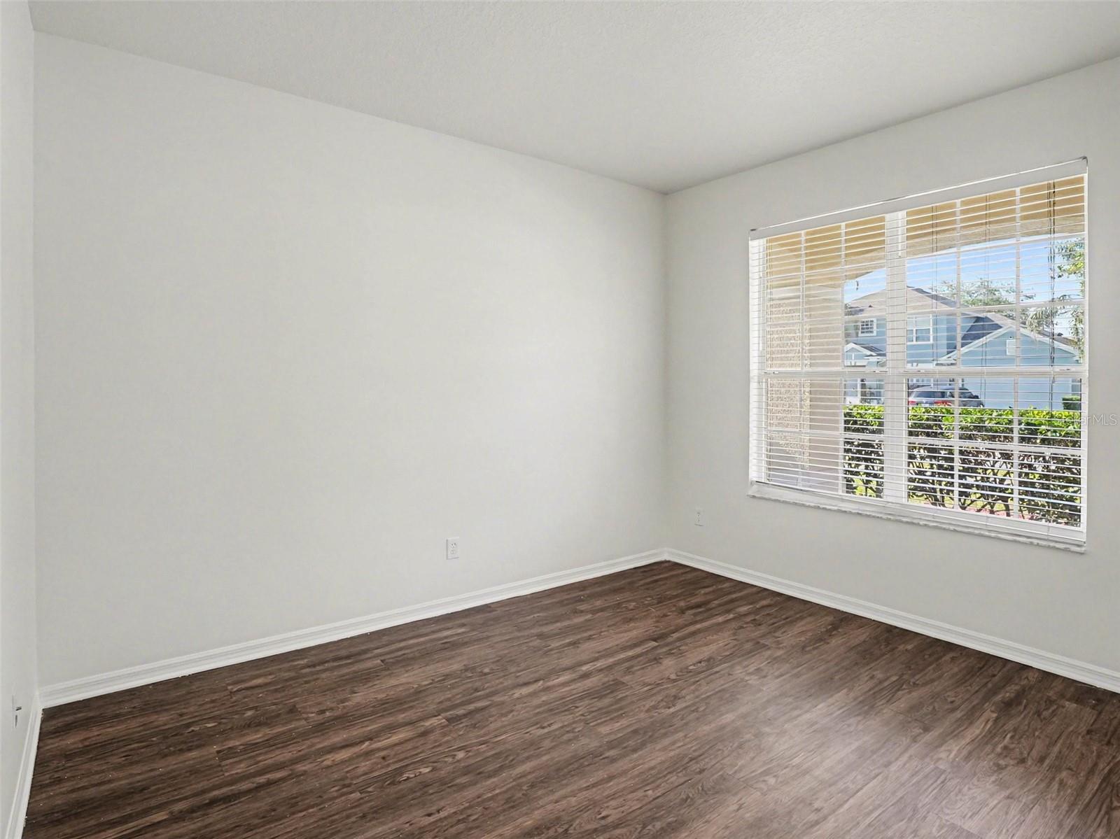 Image 18 of 27 For 609 Cimarosa Court