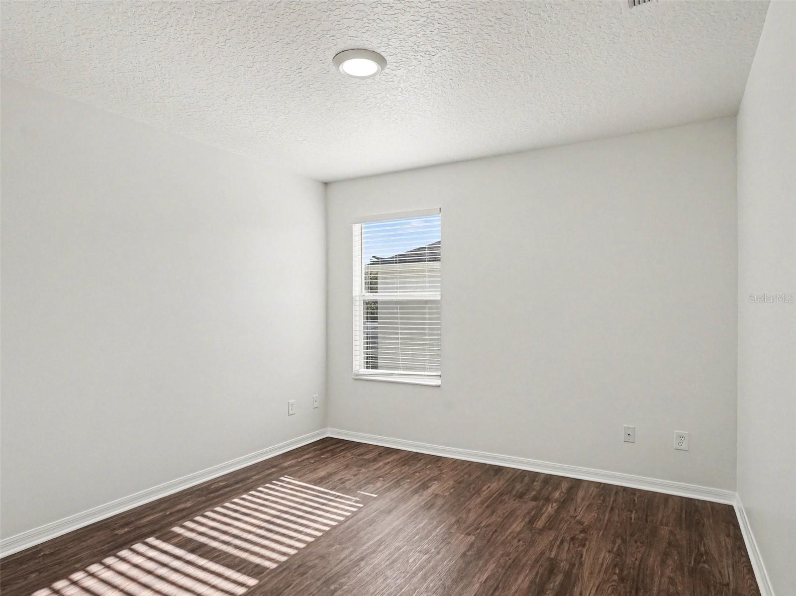 Image 5 of 27 For 609 Cimarosa Court