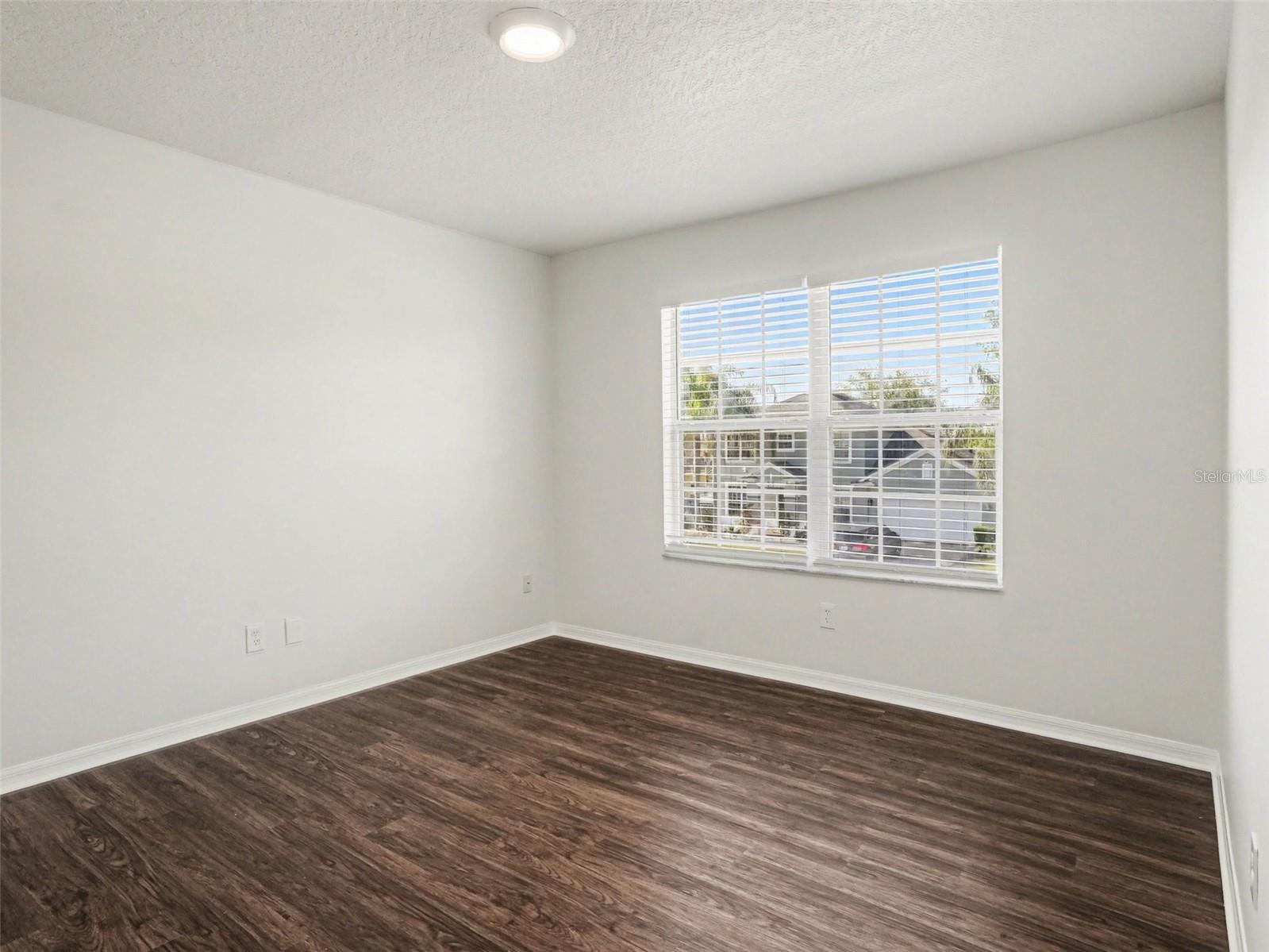 Image 7 of 27 For 609 Cimarosa Court