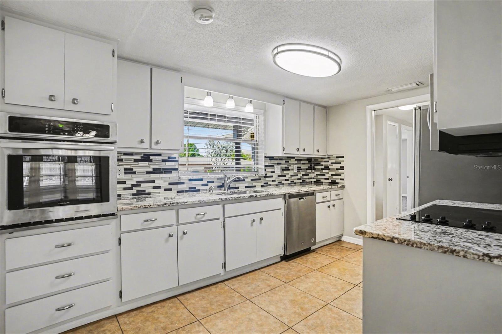 Image 5 of 15 For 8006 Mimosa Drive