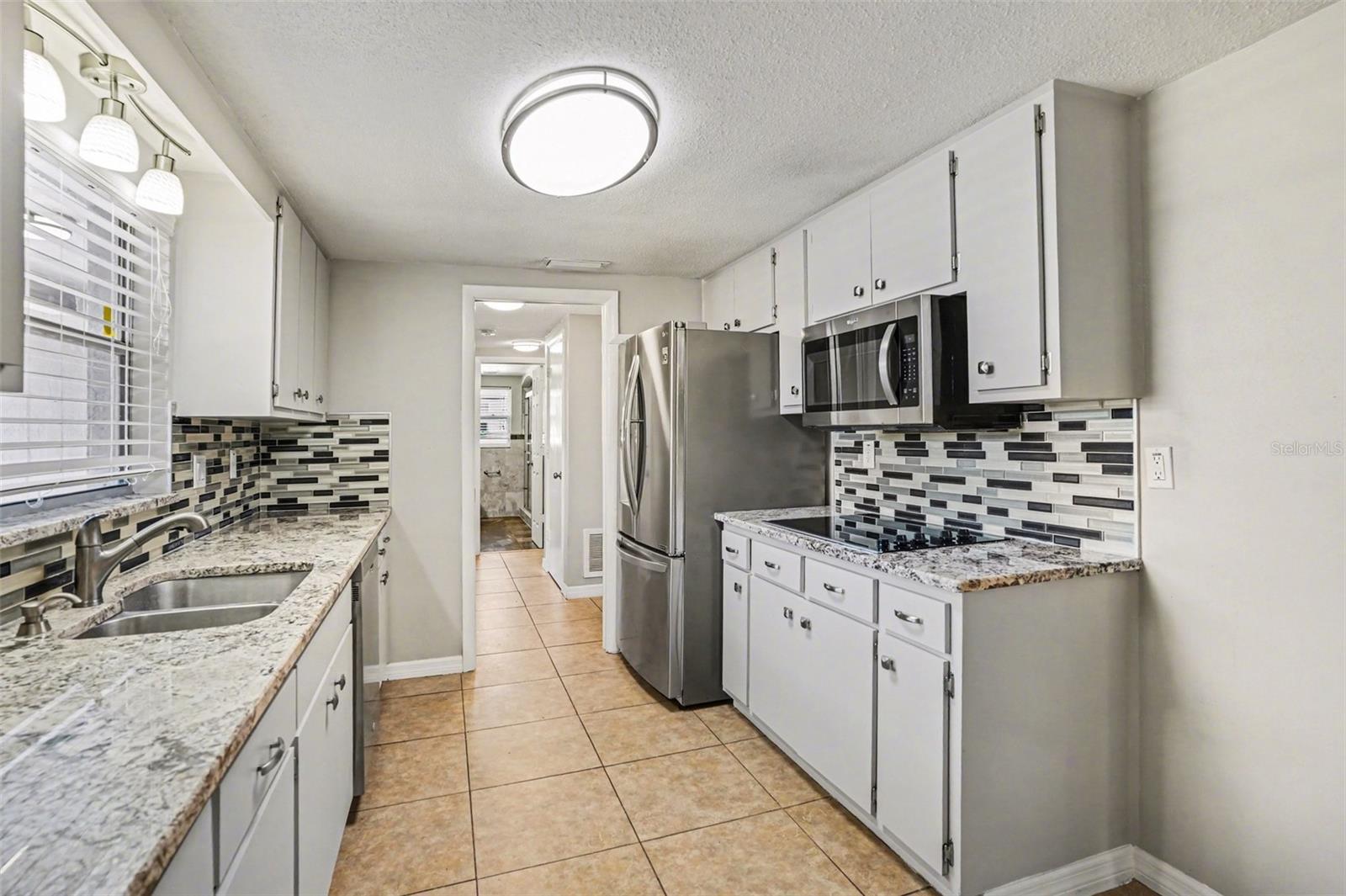 Image 6 of 15 For 8006 Mimosa Drive