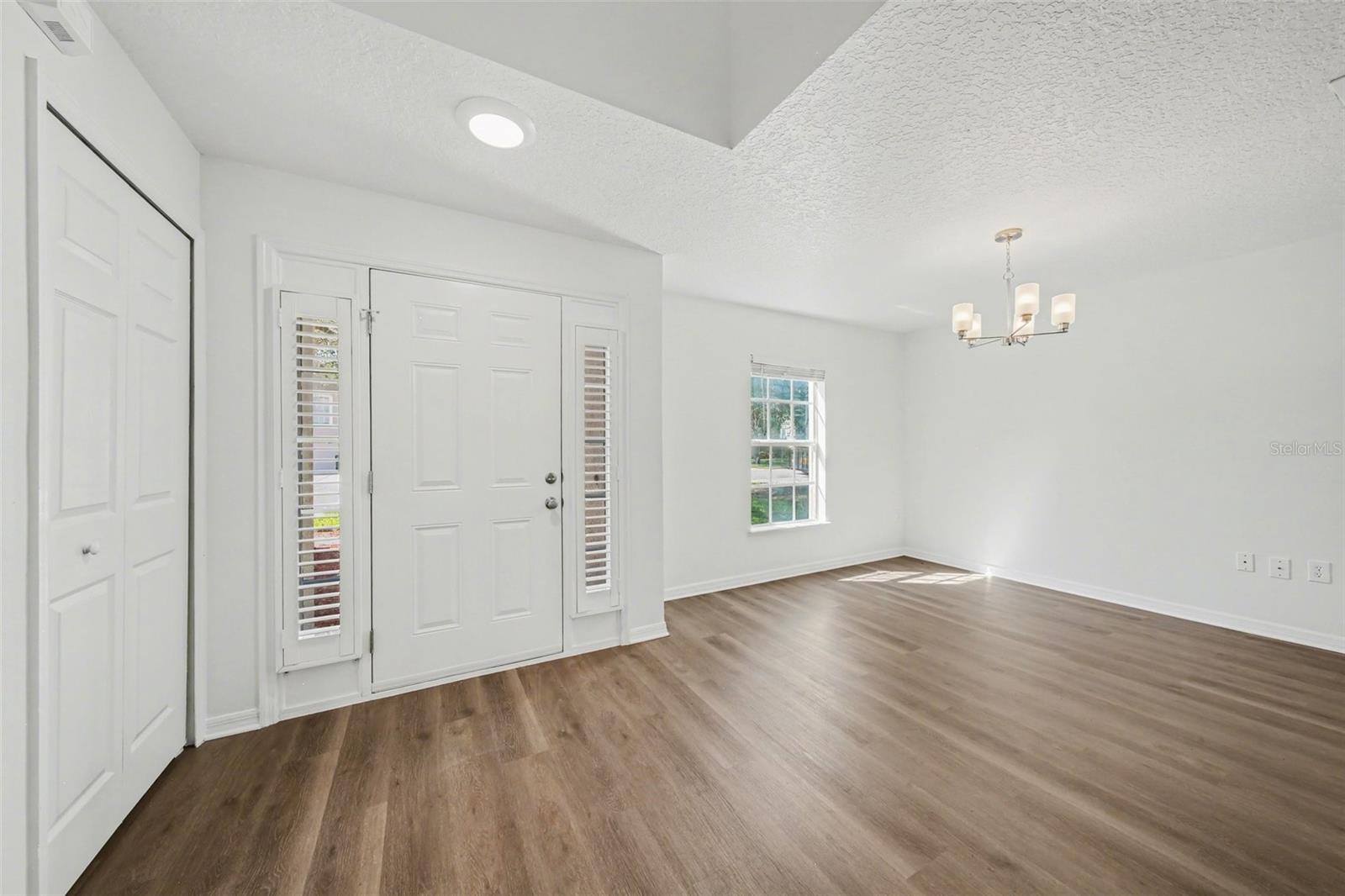 Image 4 of 26 For 2062 El Marra Drive