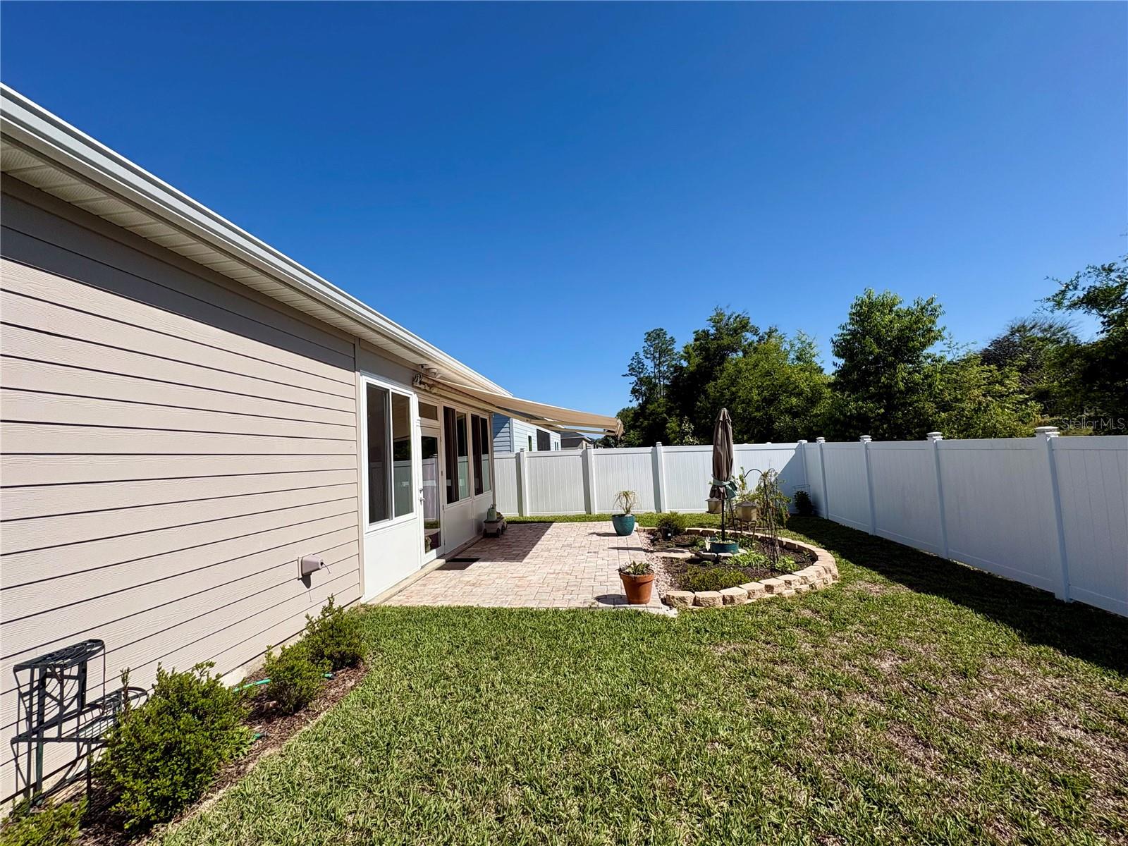 Image 8 of 9 For 7795 74th Loop