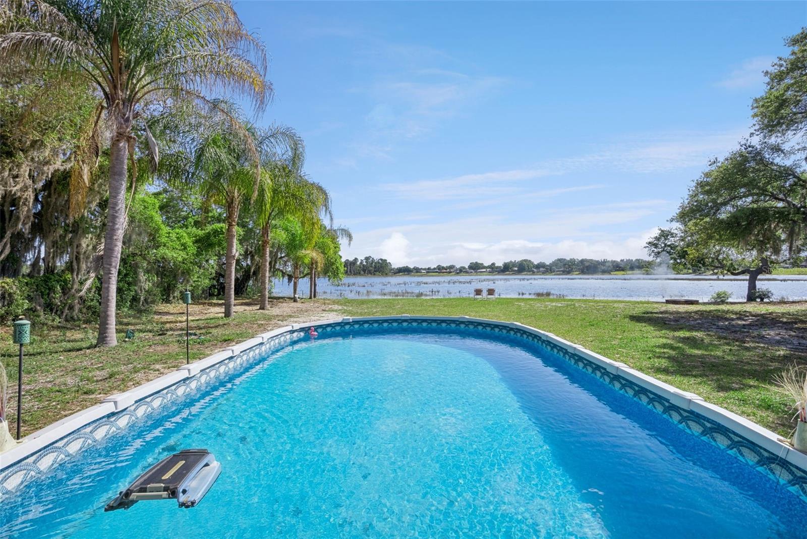 Image 29 of 39 For 2032 Dumas Drive