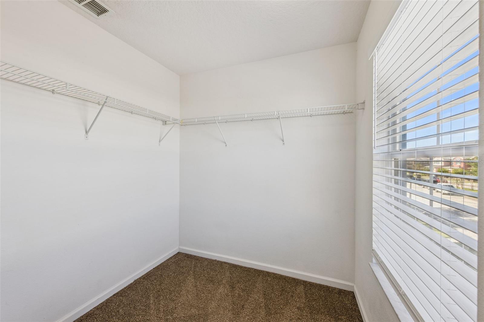 Image 10 of 18 For 841 Park Grove Court