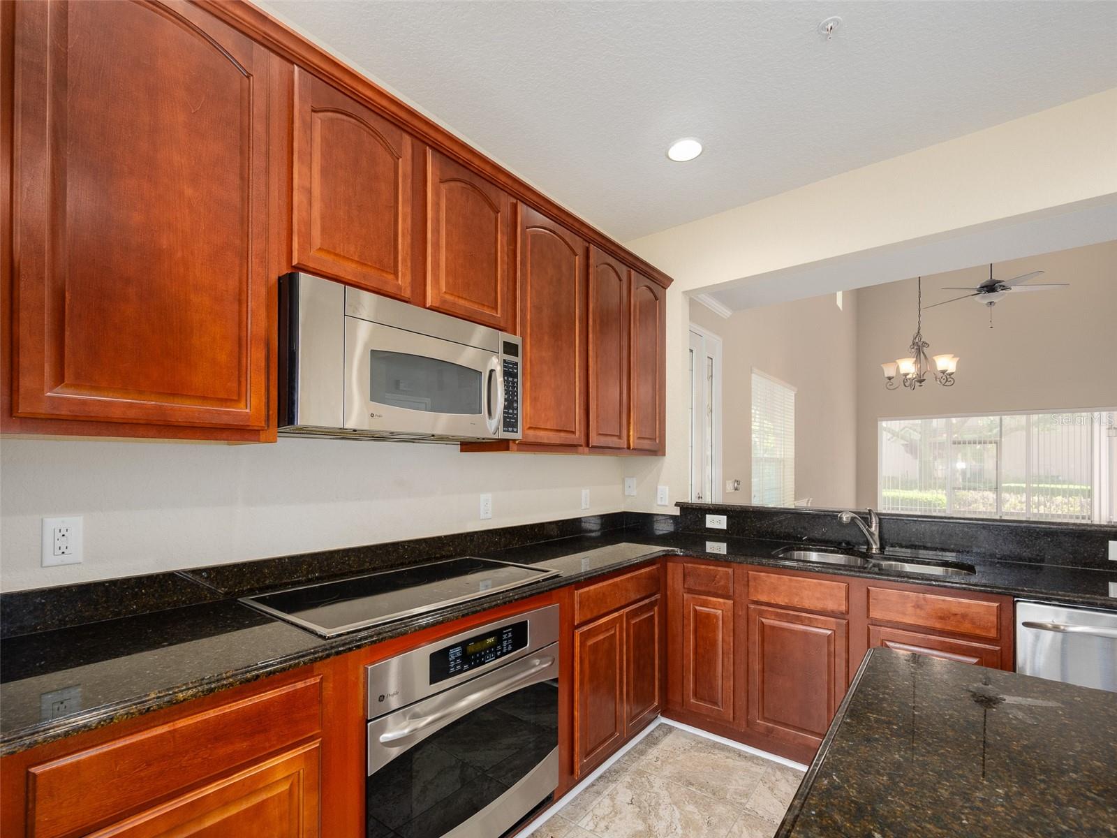 Image 11 of 42 For 1409 Milledge Lane 1409