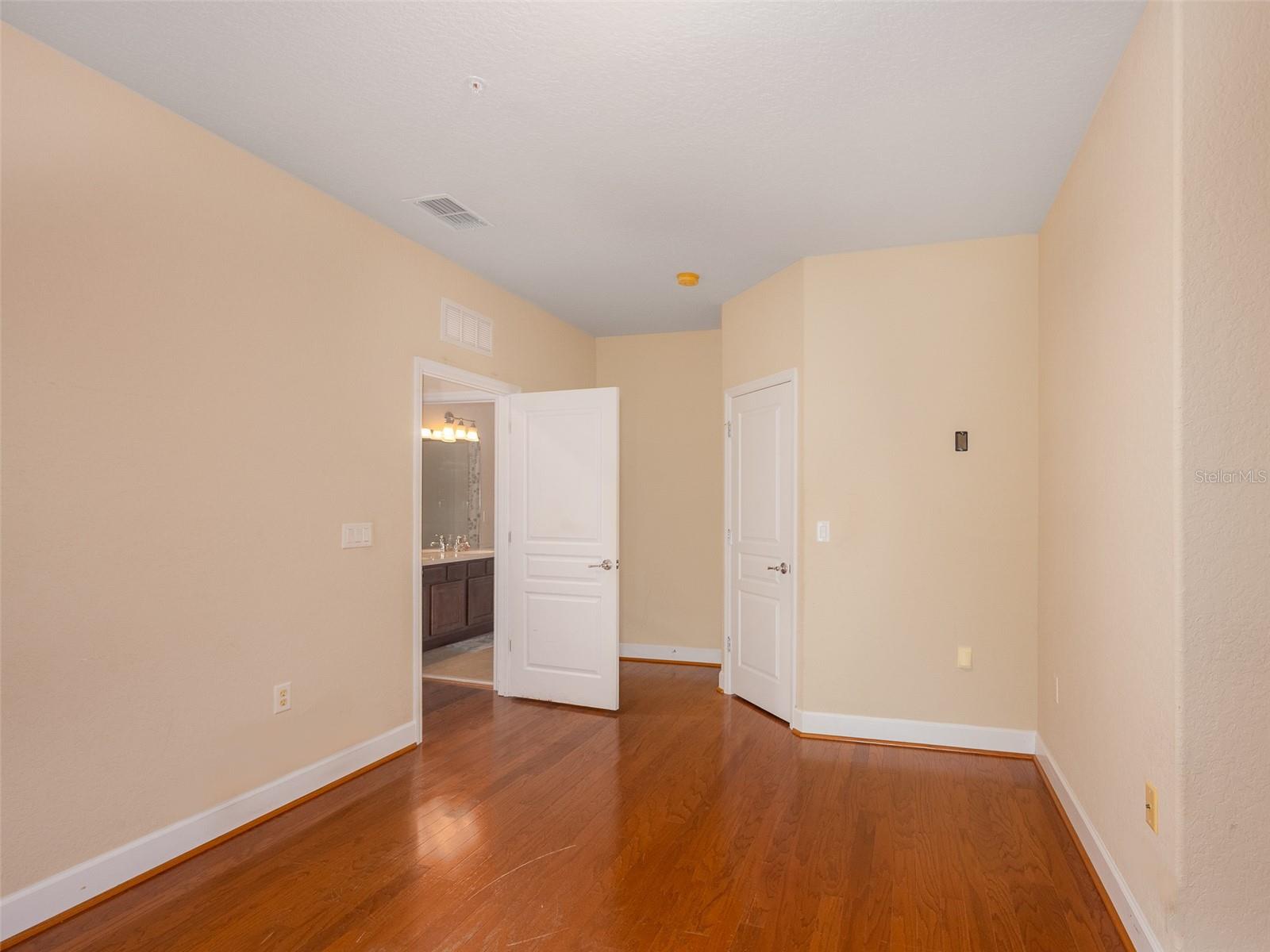 Image 32 of 42 For 1409 Milledge Lane 1409