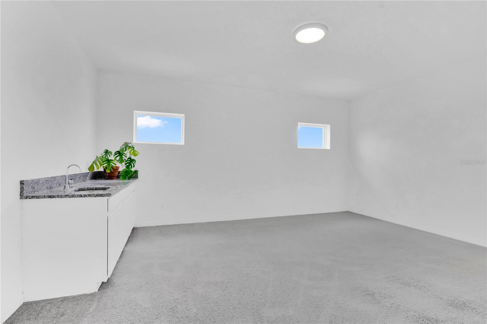 Image 21 of 43 For 3407 Current Avenue