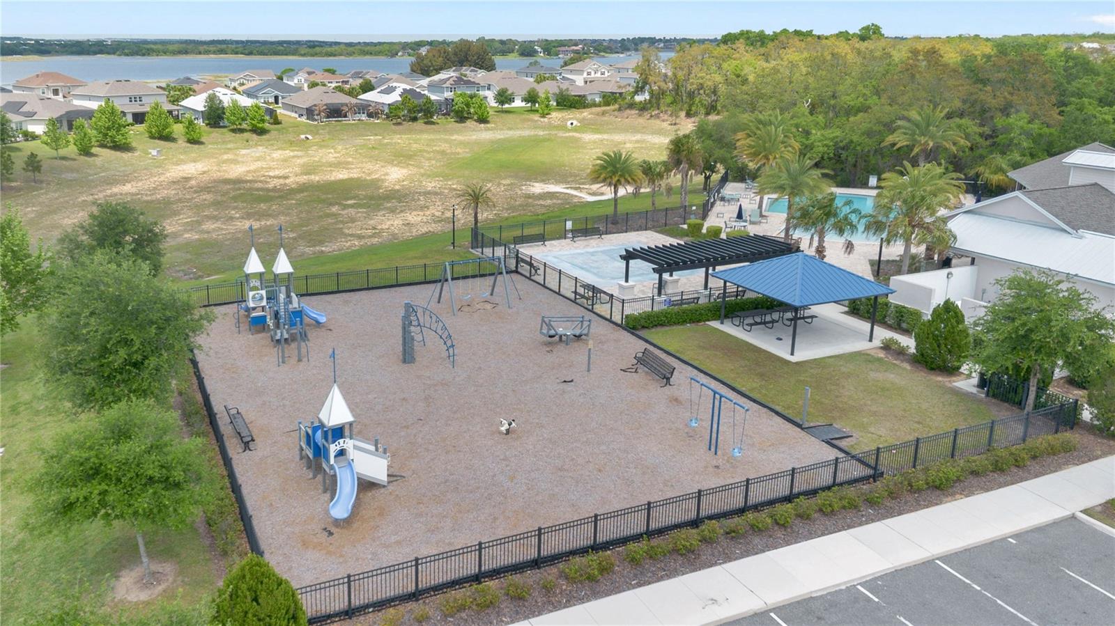 Image 40 of 43 For 3407 Current Avenue