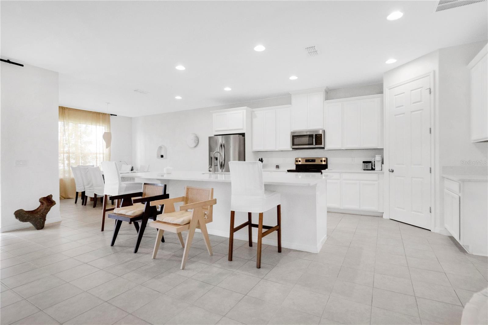 Image 5 of 43 For 3407 Current Avenue