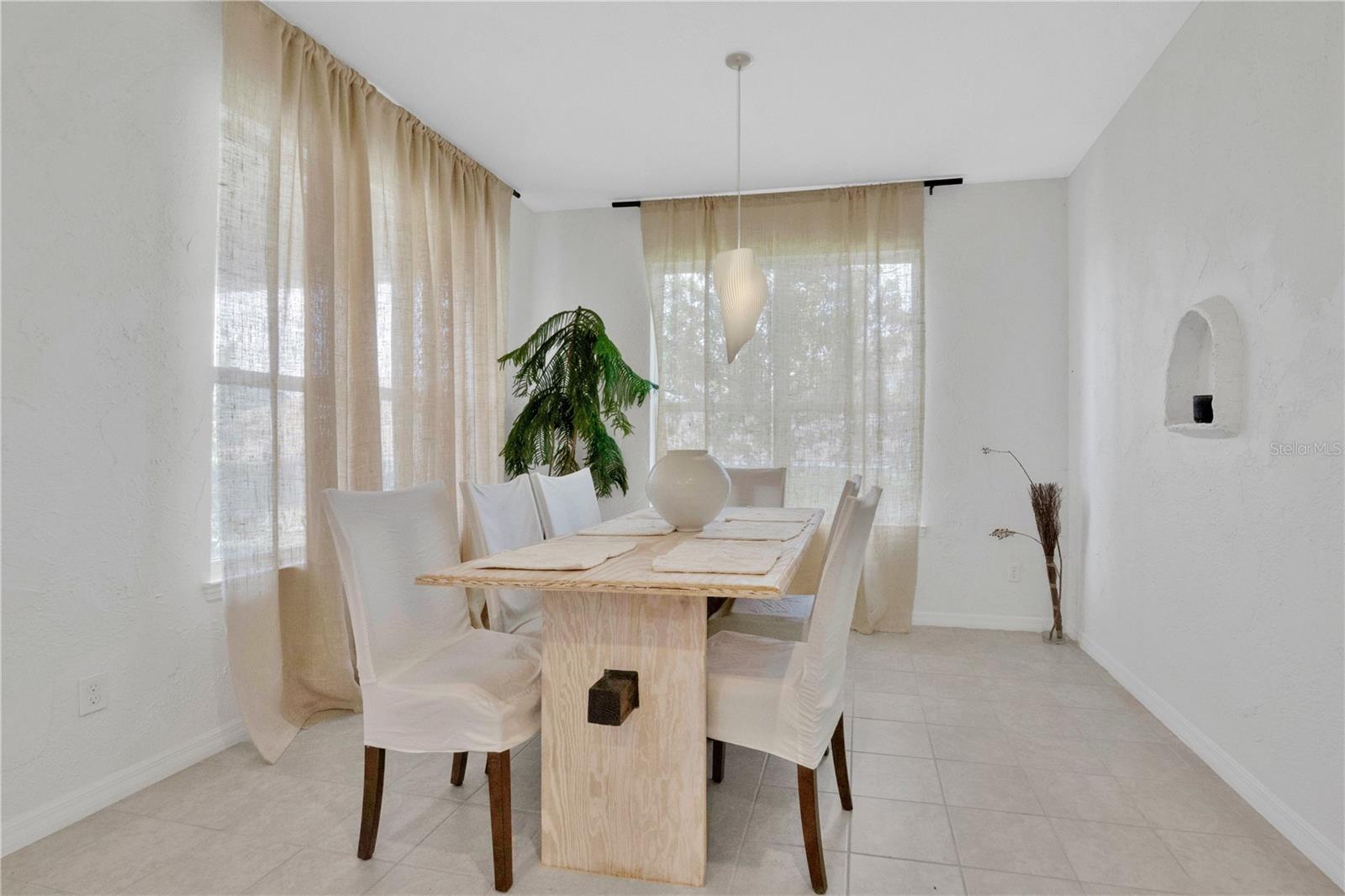 Image 8 of 43 For 3407 Current Avenue