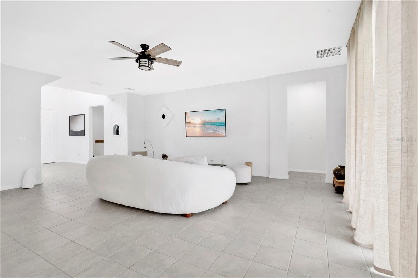 Image 9 of 43 For 3407 Current Avenue