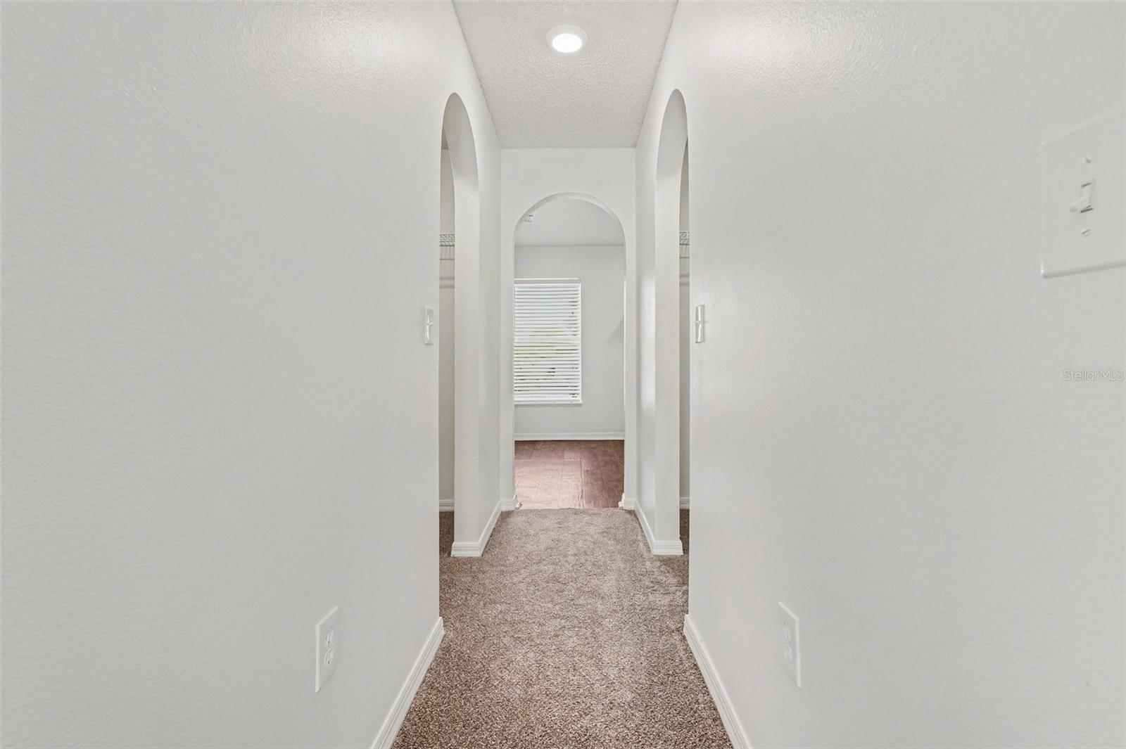 Image 6 of 28 For 198 Naftal Avenue Nw