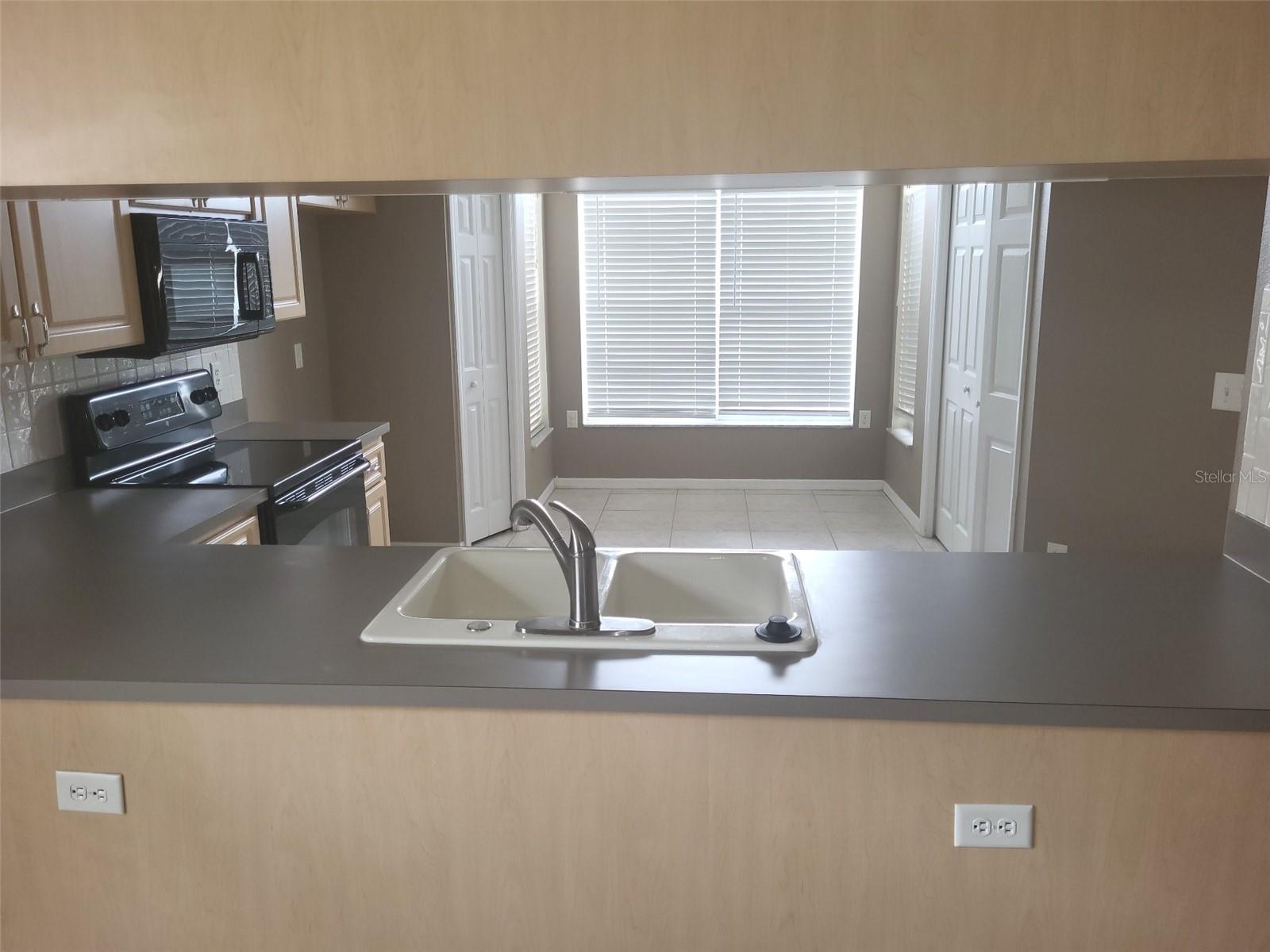 Image 5 of 15 For 7916 Floradora Drive