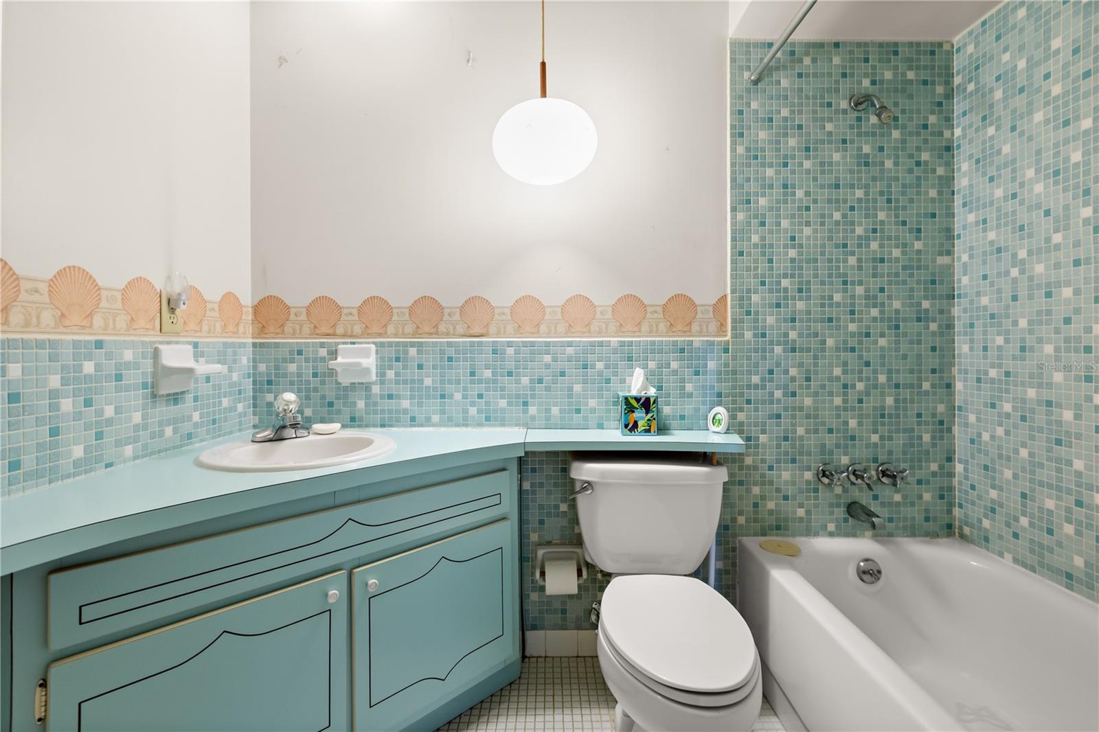 Image 21 of 38 For 6523 Precourt Drive