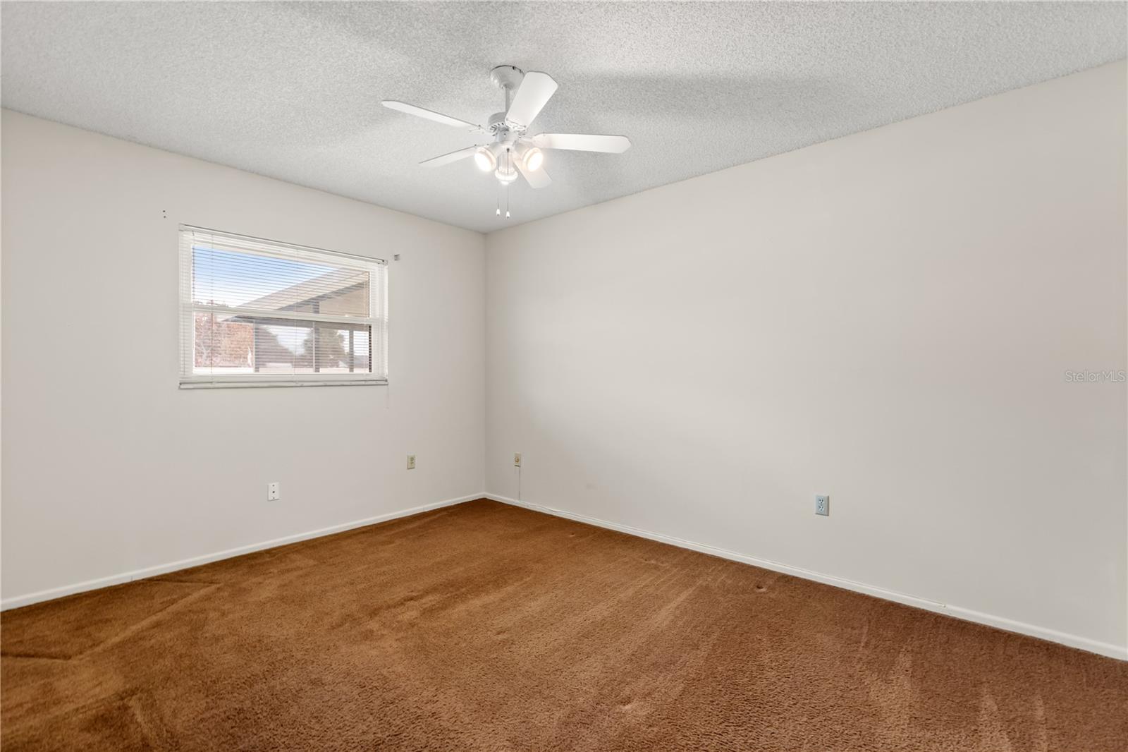 Image 22 of 38 For 6523 Precourt Drive