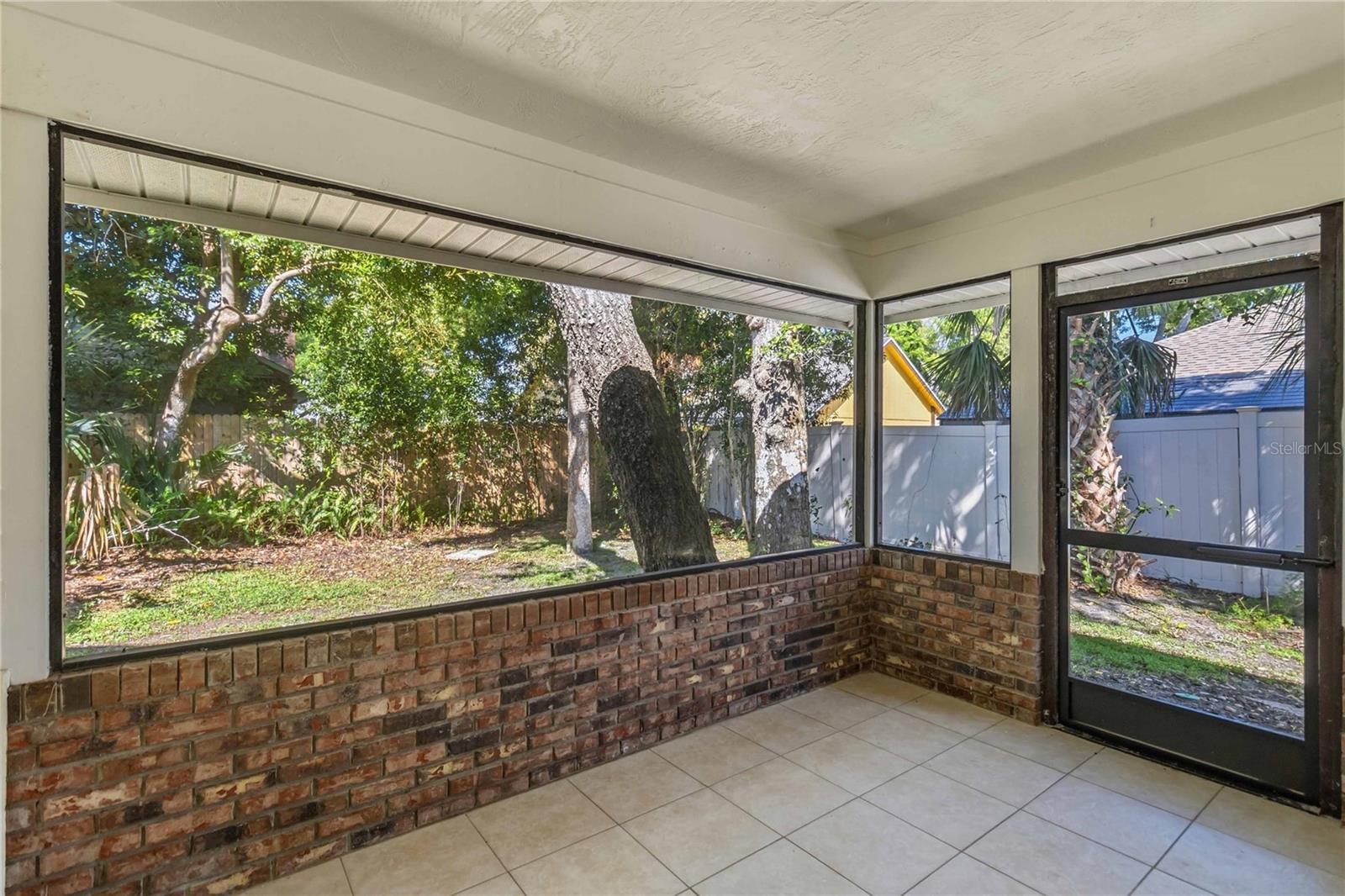 Image 36 of 65 For 1510 Beach Street