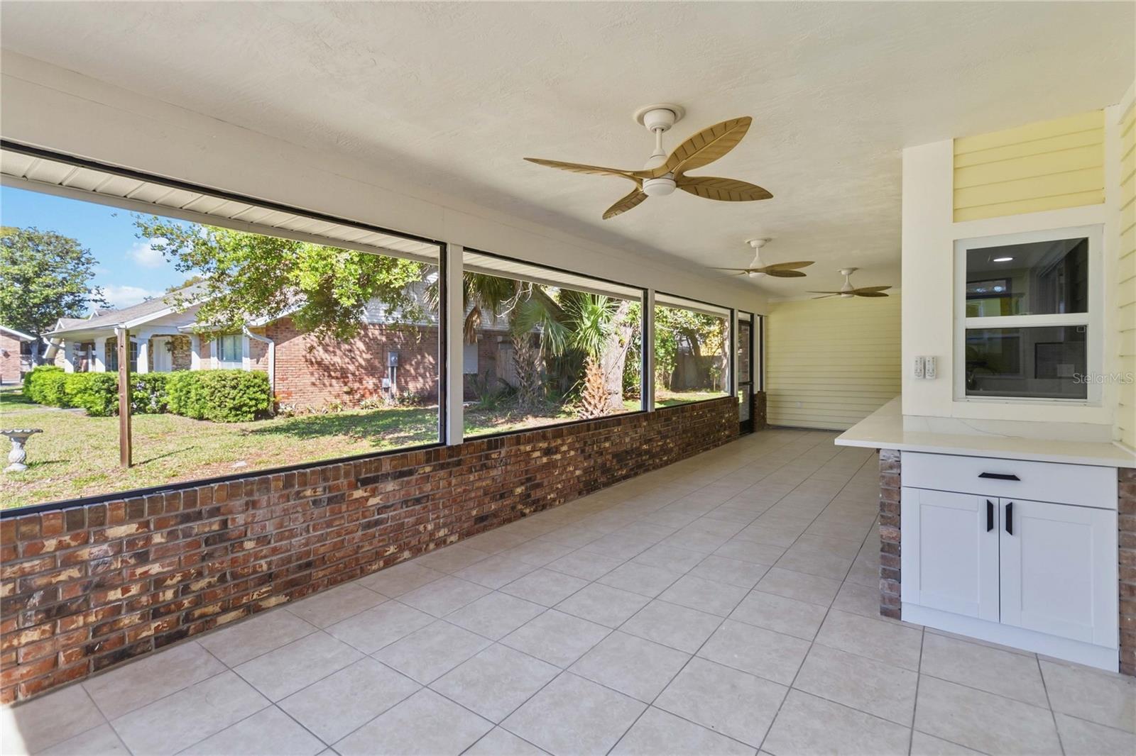 Image 38 of 65 For 1510 Beach Street