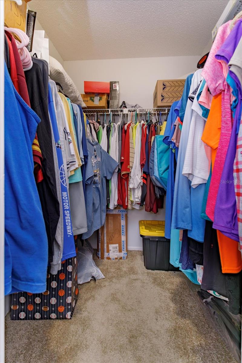 Image 13 of 20 For 601 Oak Manor Circle