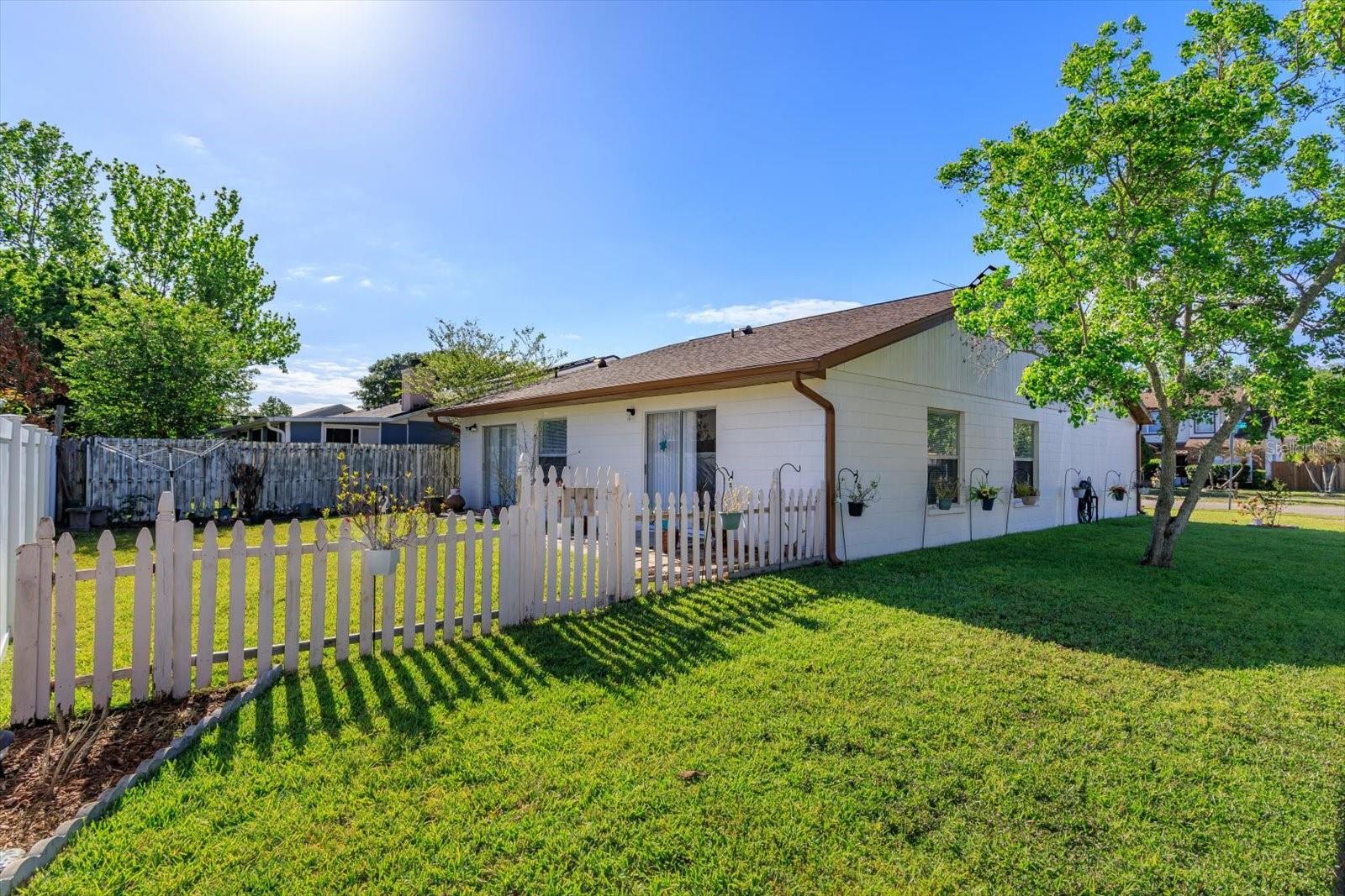 Image 19 of 20 For 601 Oak Manor Circle