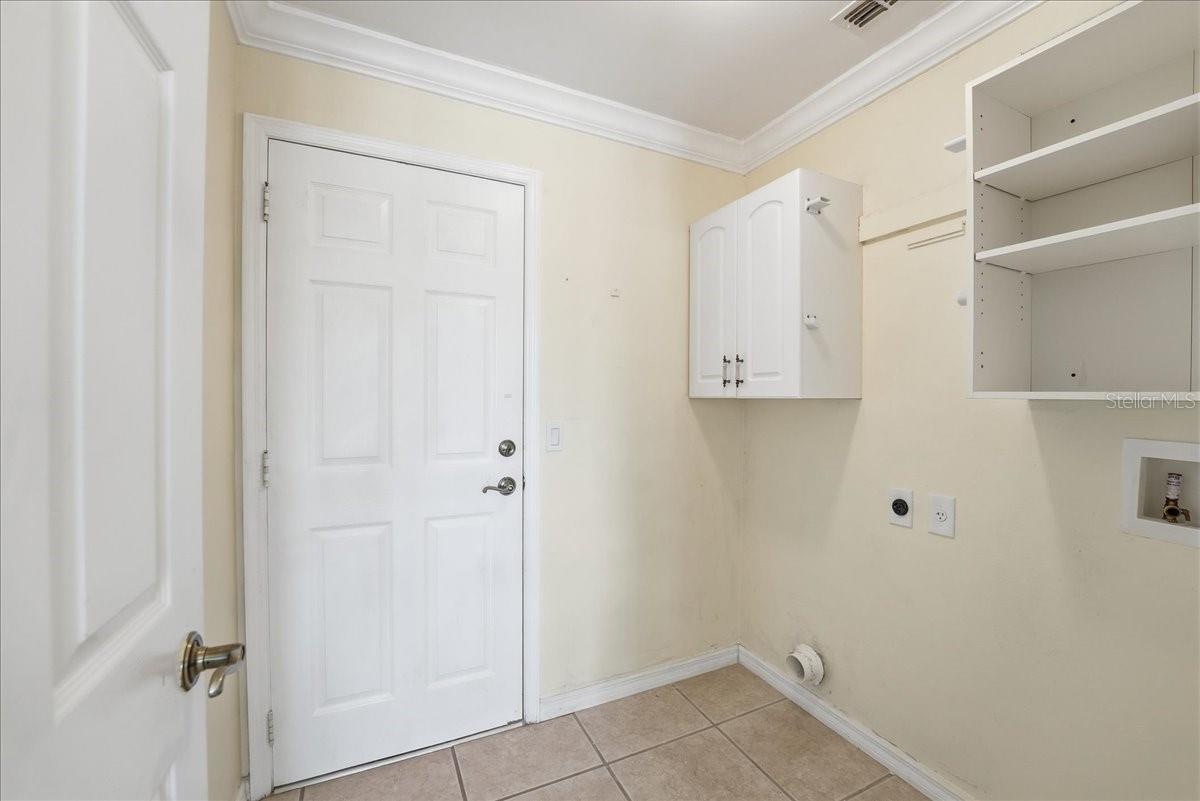 Image 28 of 41 For 1871 Magies Court