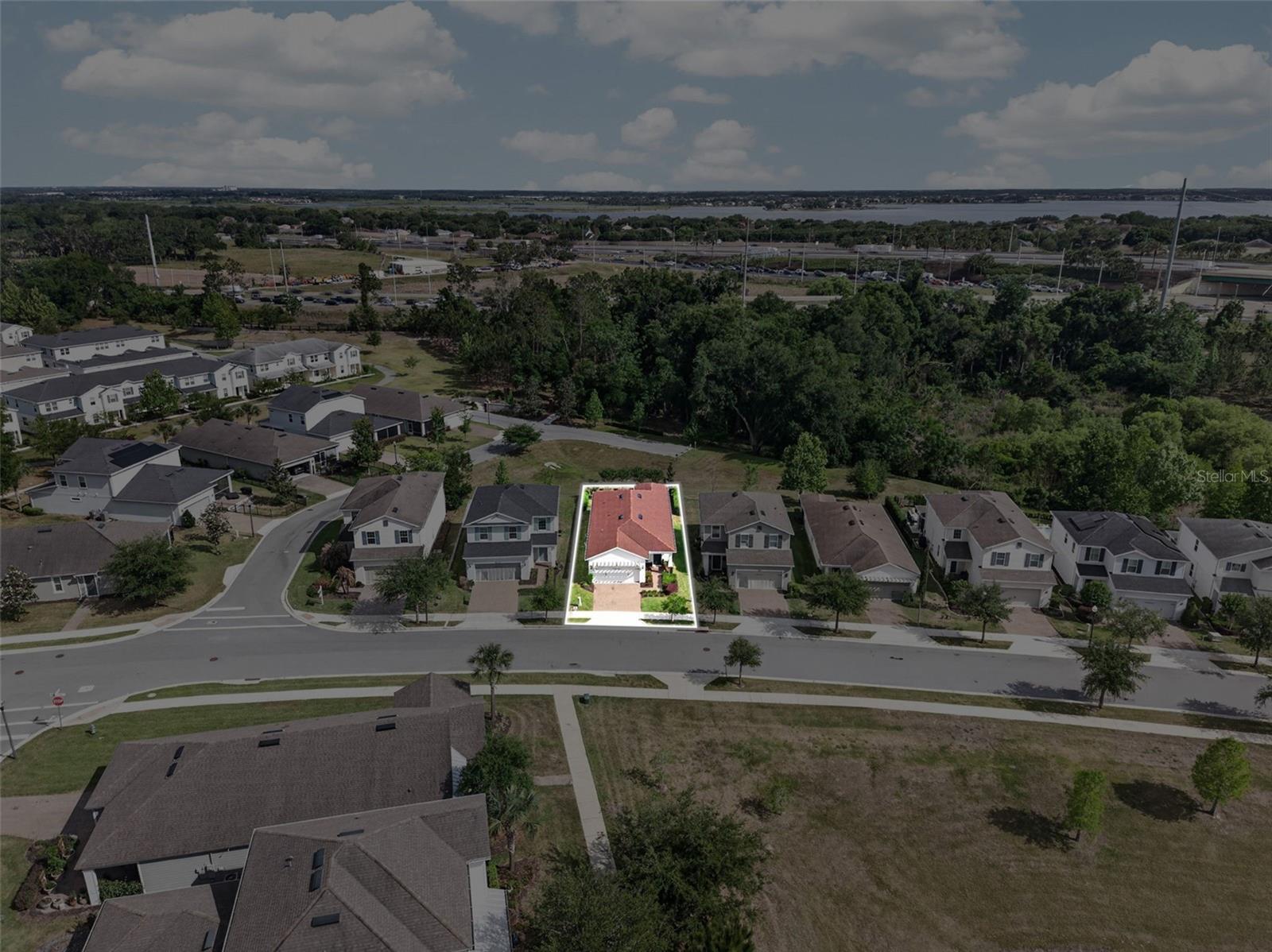 Listing photo id 52 for 2618 Bobcat Chase Boulevard