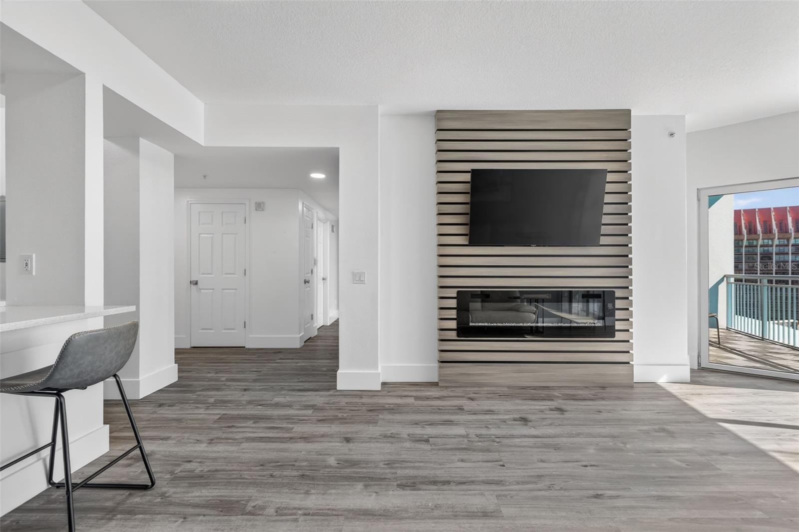 Image 12 of 31 For 322 Central Boulevard 1205