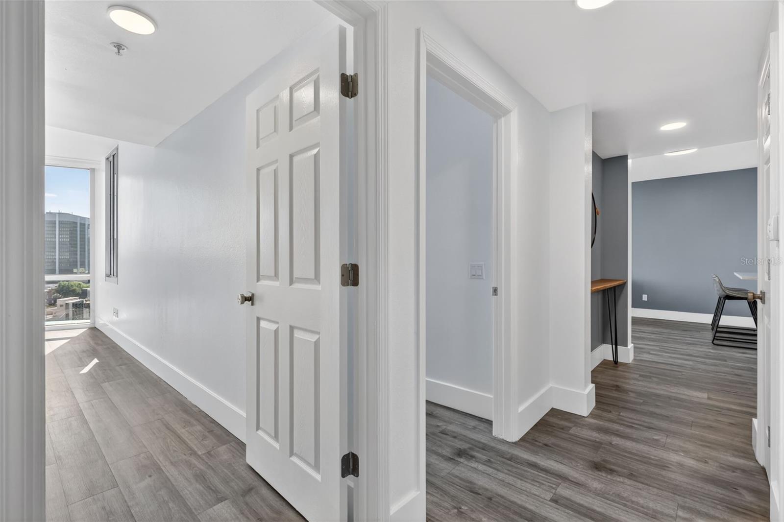 Image 14 of 31 For 322 Central Boulevard 1205