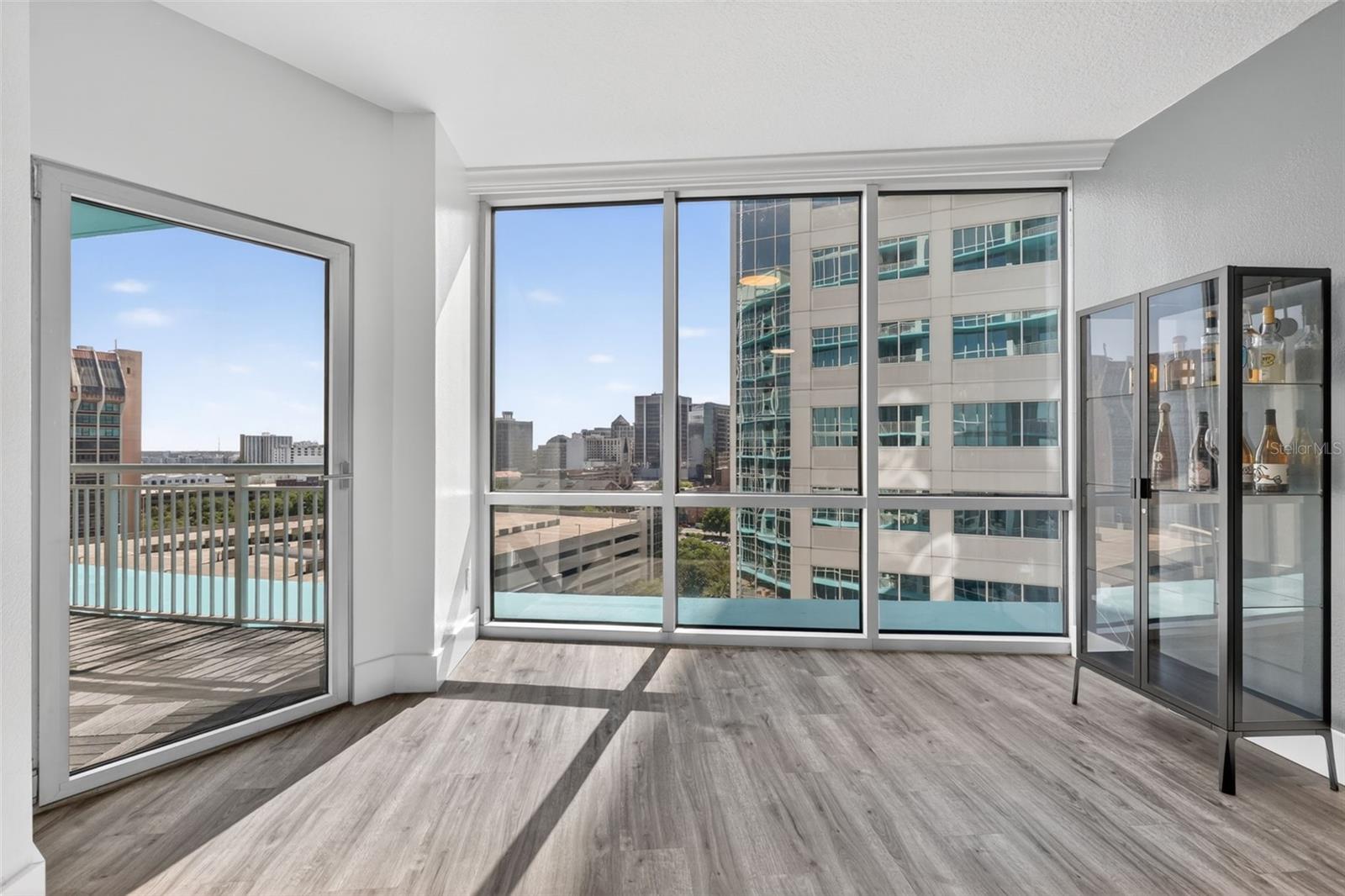 Image 24 of 31 For 322 Central Boulevard 1205