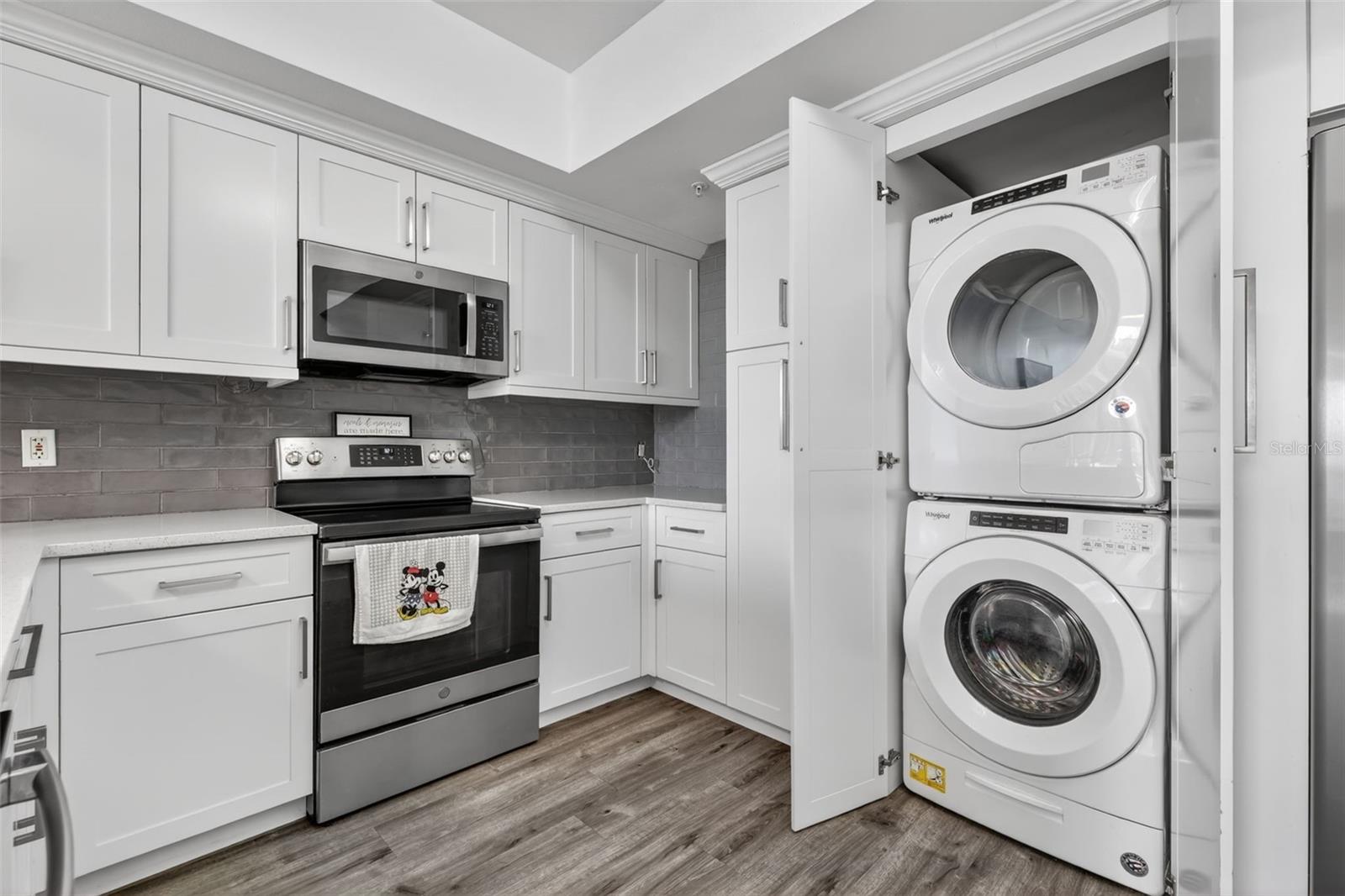 Image 28 of 31 For 322 Central Boulevard 1205