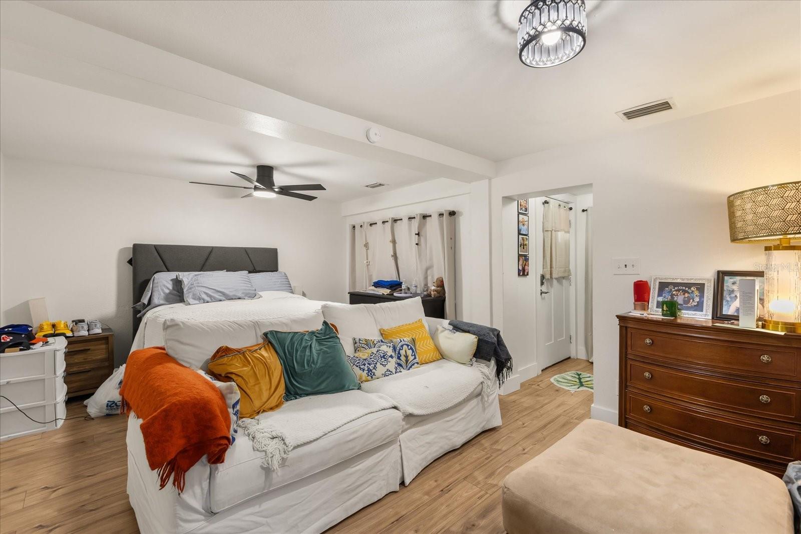 Image 11 of 22 For 1209 Myrtle Avenue A