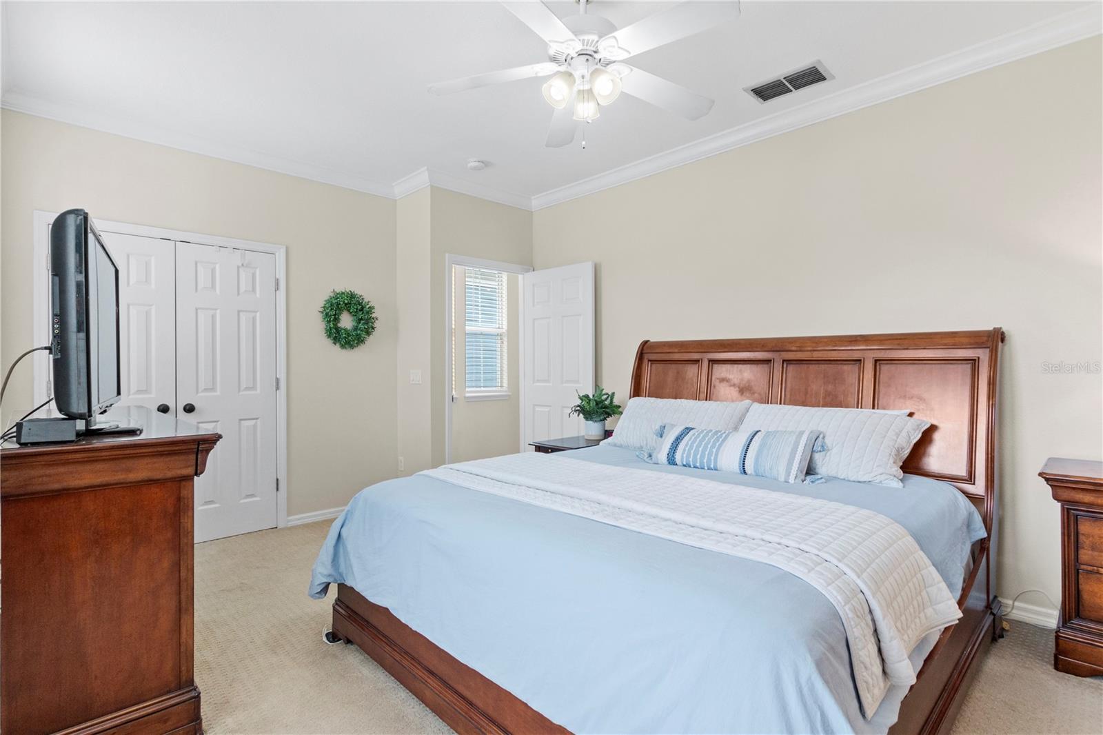 Image 22 of 76 For 204 Norfolk Place