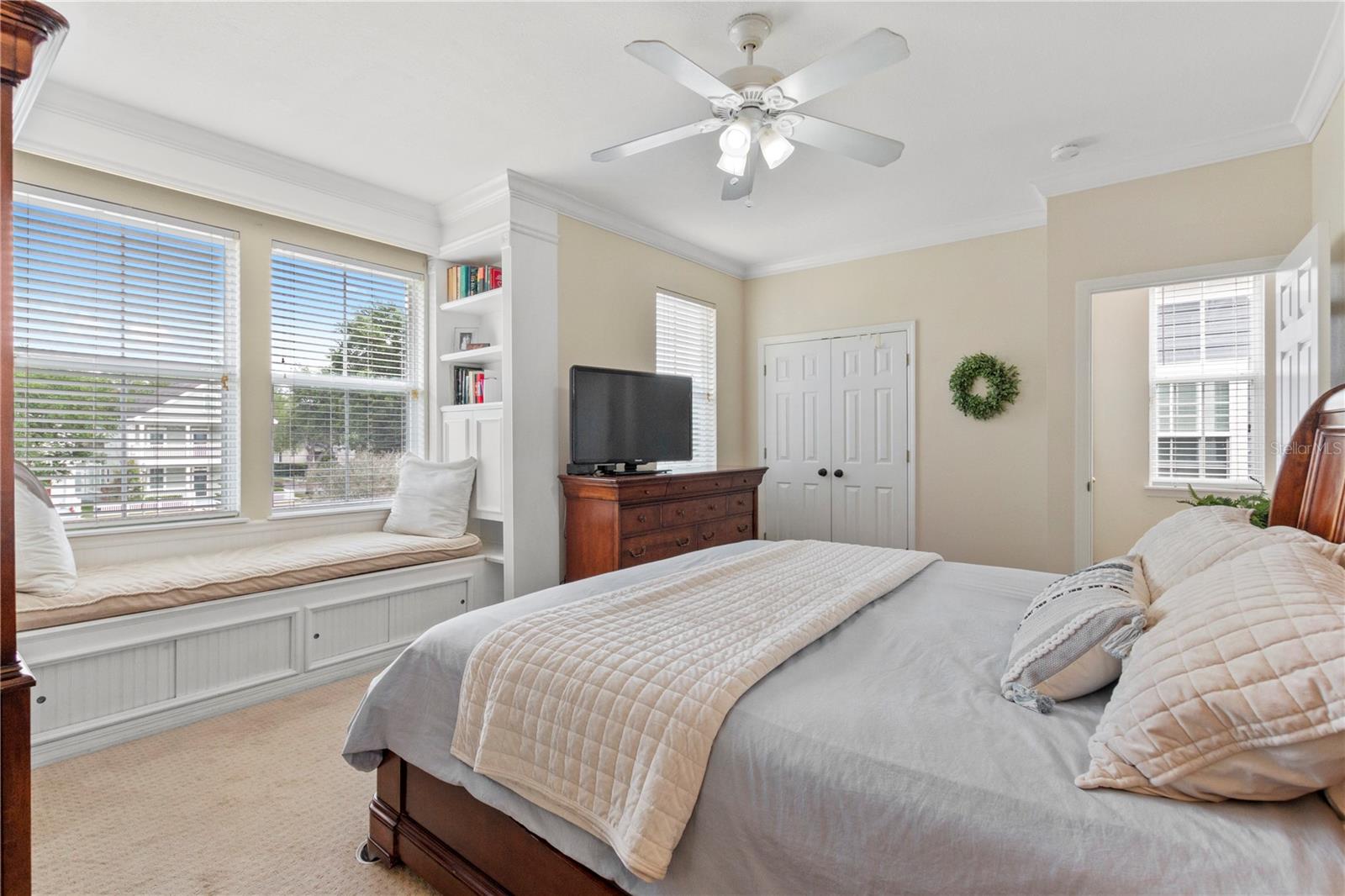 Image 23 of 76 For 204 Norfolk Place