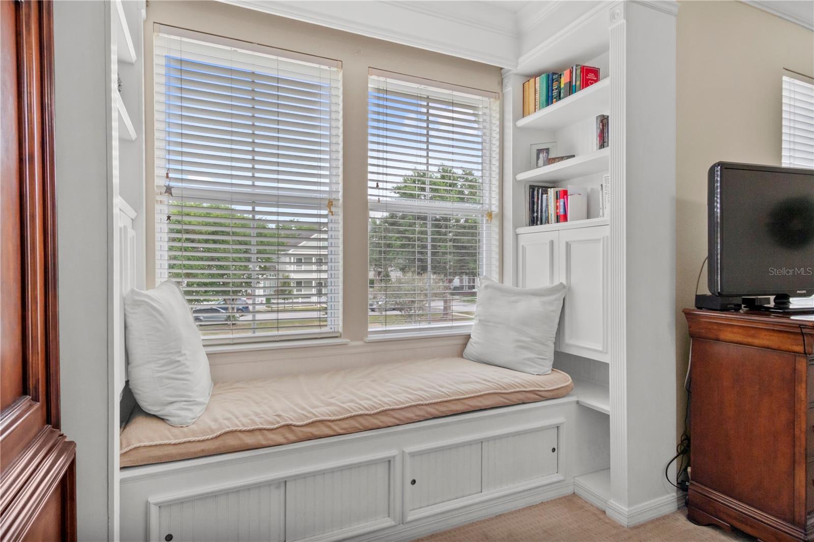 Image 24 of 76 For 204 Norfolk Place