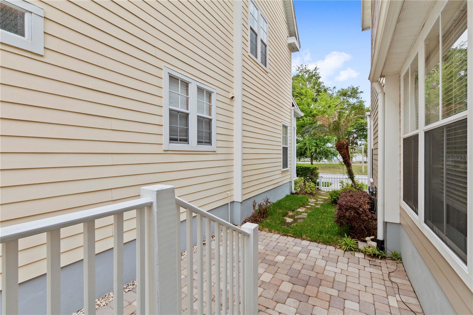 Image 32 of 76 For 204 Norfolk Place